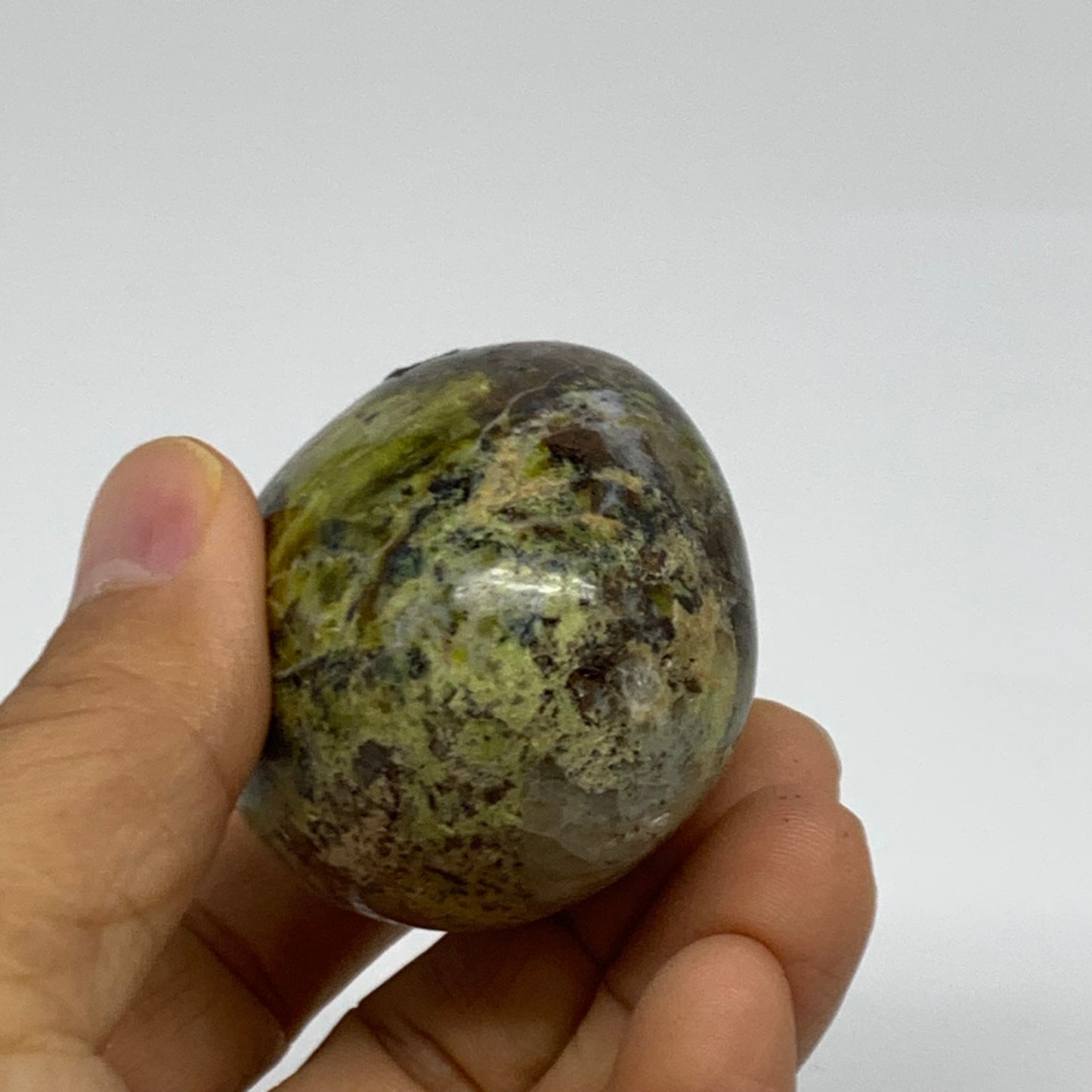 135g, 2.5"x1.8"x1.5", Green Opal Crystal PalmStone Polished Reiki, B38240