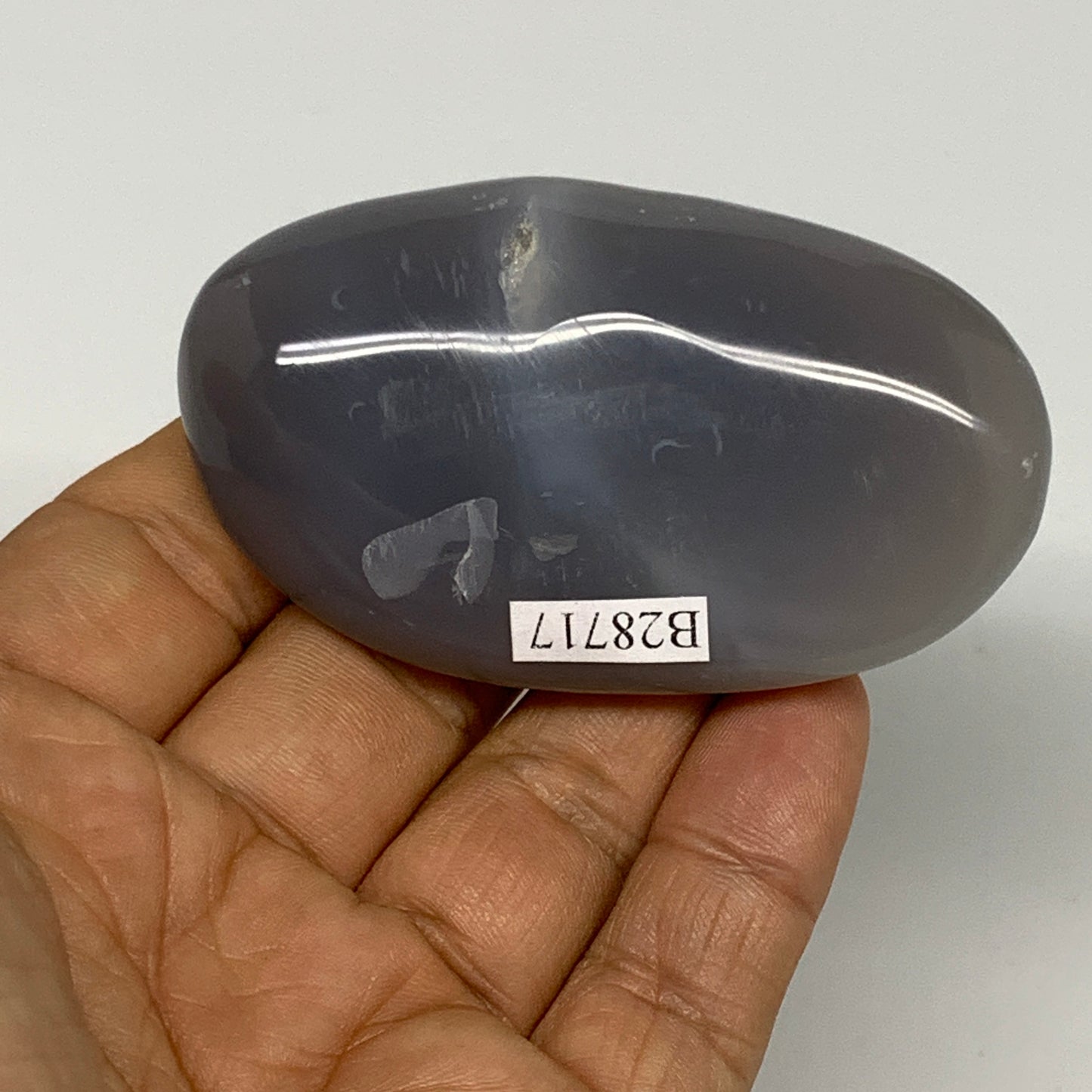 76.5g, 2.7"x1.6"x0.7" Orca Agate Palm-Stone Reiki Energy Crystal Reiki, B28717