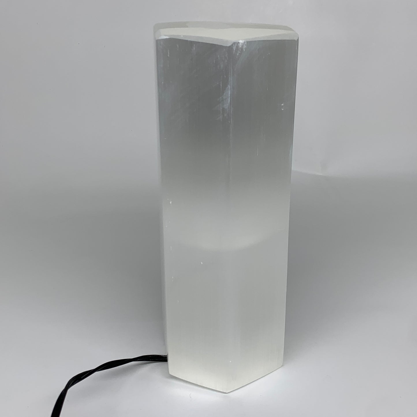 6.7 lbs. 9.25"x3.4", Hexagon Selenite (Satin Spar) Lamp, w/6ft Chord, B35831