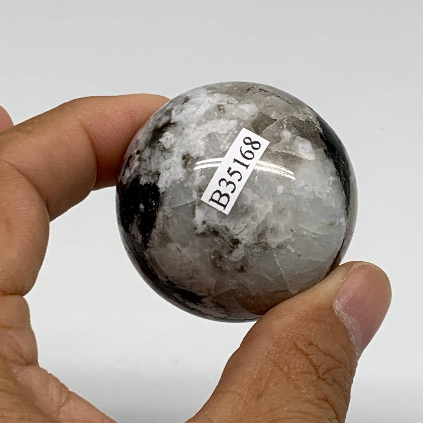 101.8g, 1.7"(41mm), Natural Rainbow Moonstone Sphere Ball Gemstone, B35168