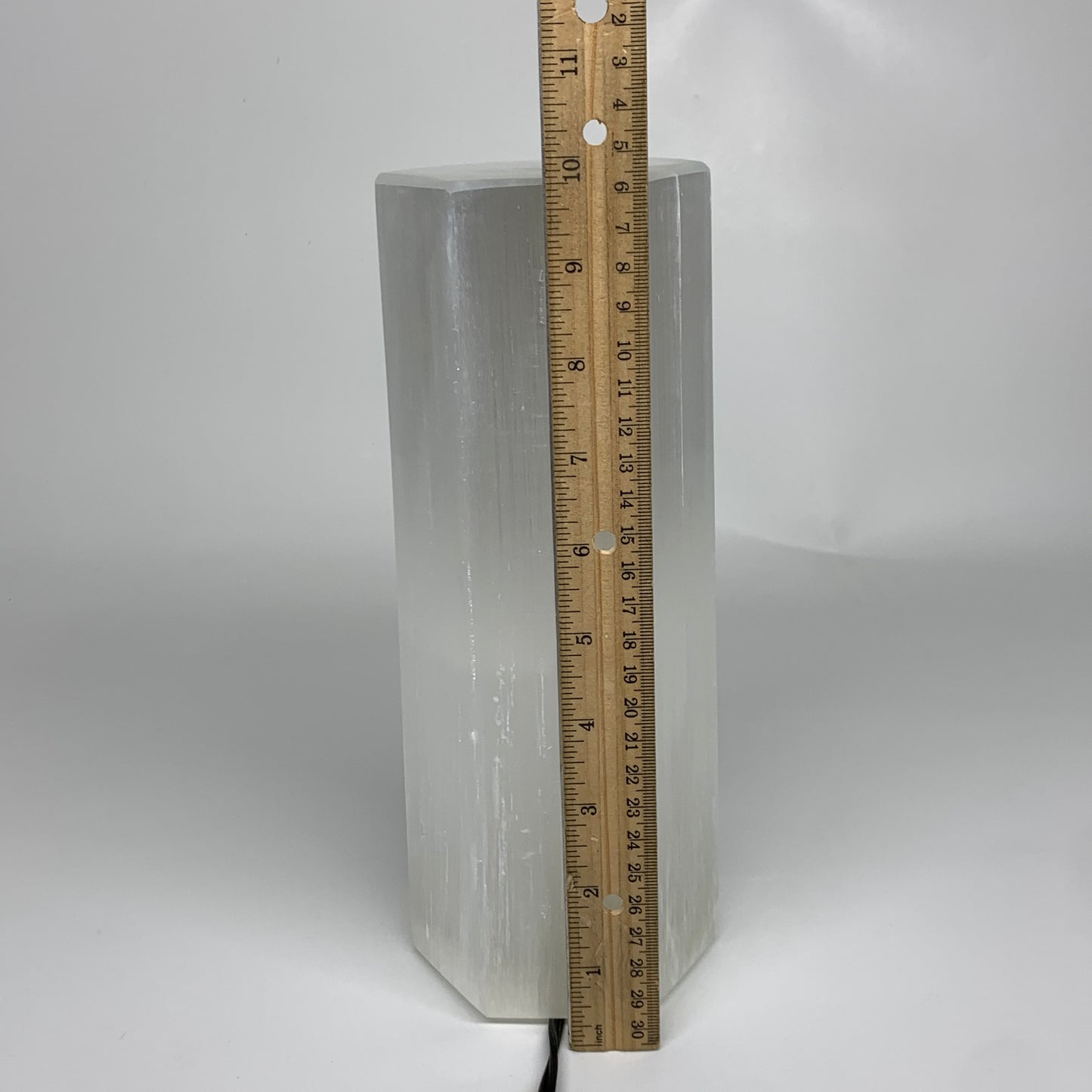 7.24 lbs. 9.75"x3.3", Hexagon Selenite (Satin Spar) Lamp, w/6ft Chord, B35832x