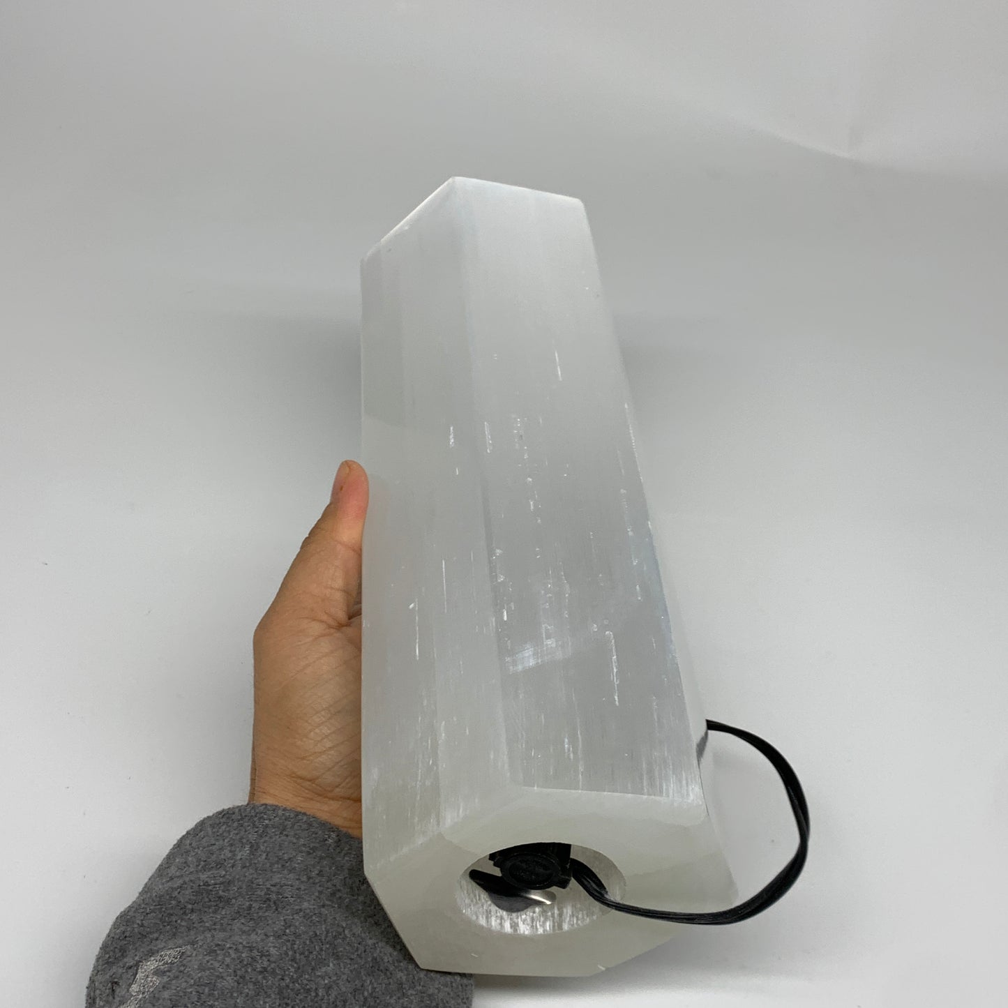 7.24 lbs. 9.75"x3.3", Hexagon Selenite (Satin Spar) Lamp, w/6ft Chord, B35832x