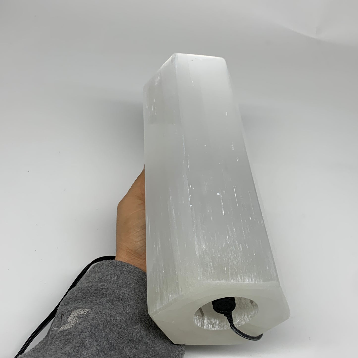 7.24 lbs. 9.75"x3.3", Hexagon Selenite (Satin Spar) Lamp, w/6ft Chord, B35832x