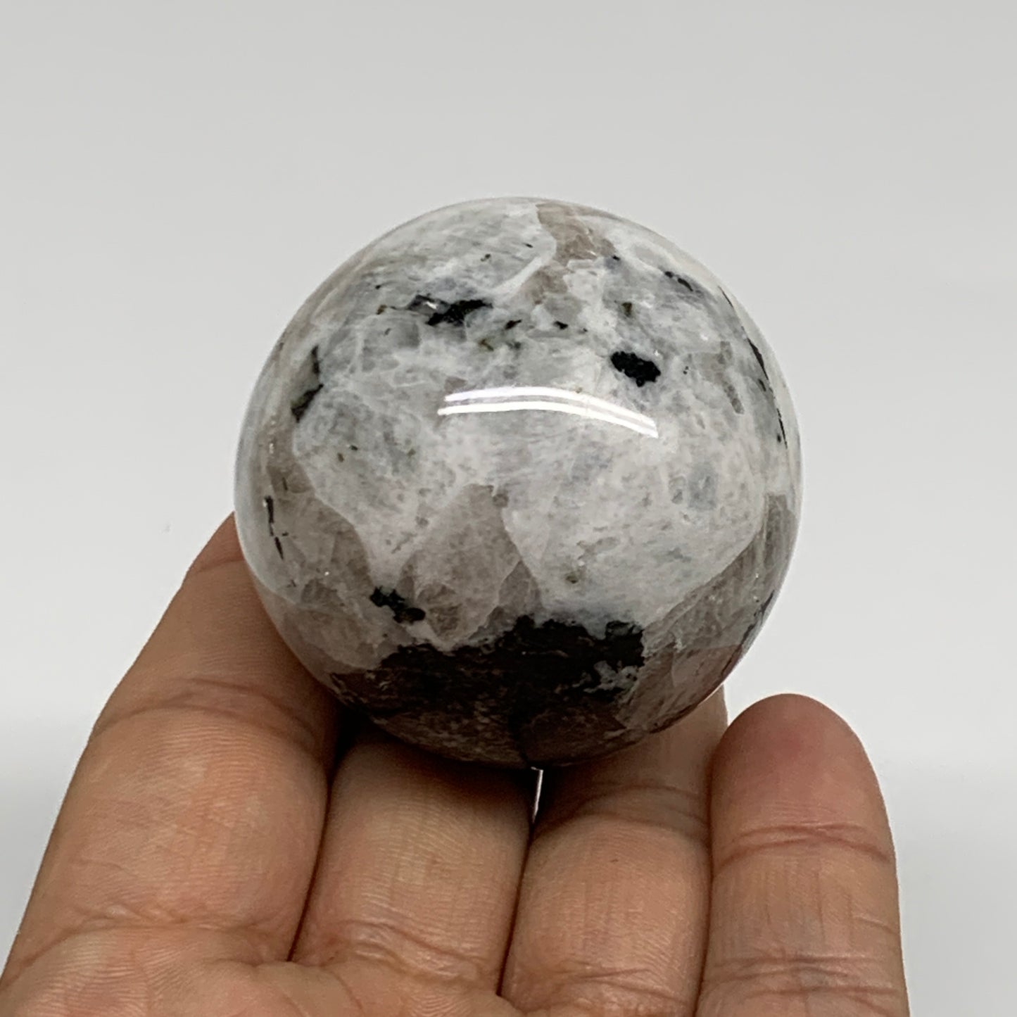 139.9g, 1.8"(46mm), Natural Rainbow Moonstone Sphere Ball Gemstone, B35170