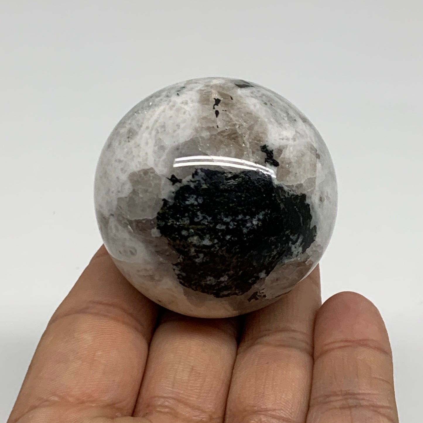 139.9g, 1.8"(46mm), Natural Rainbow Moonstone Sphere Ball Gemstone, B35170