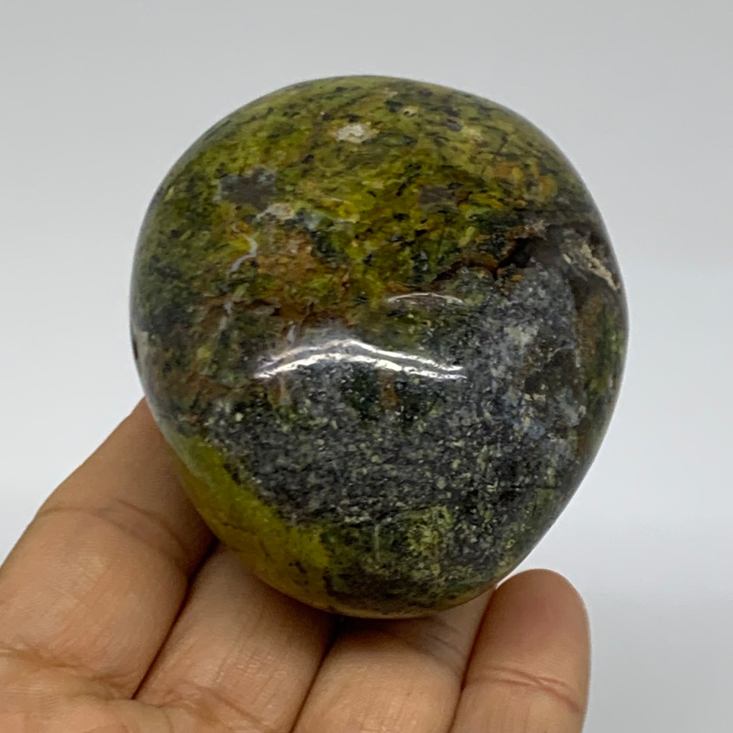 198g, 2.7"x2.3"x1.7", Green Opal Crystal PalmStone Polished Reiki, B38248