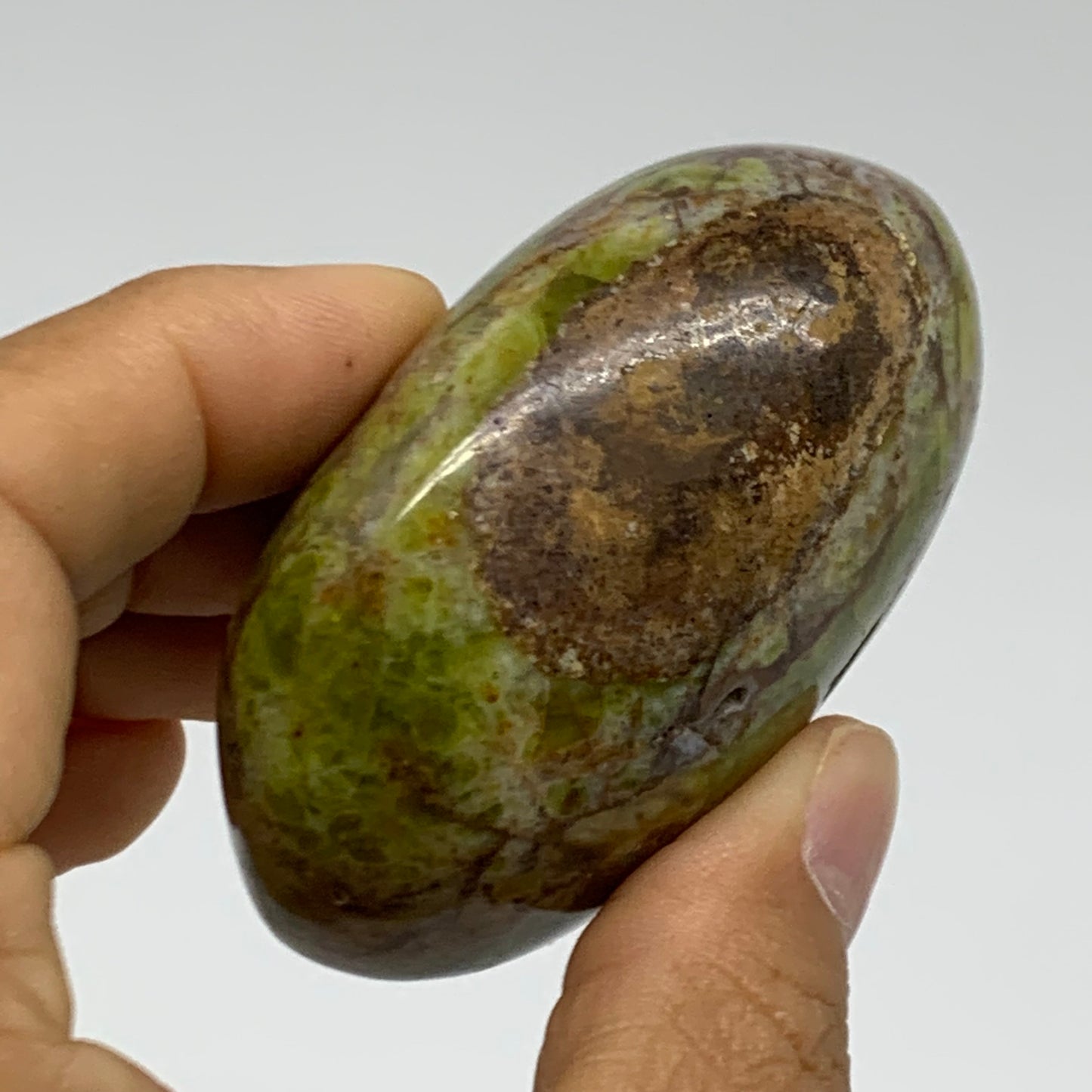 139.9g, 2.6"x1.8"x1.4", Green Opal Crystal PalmStone Polished Reiki, B38249