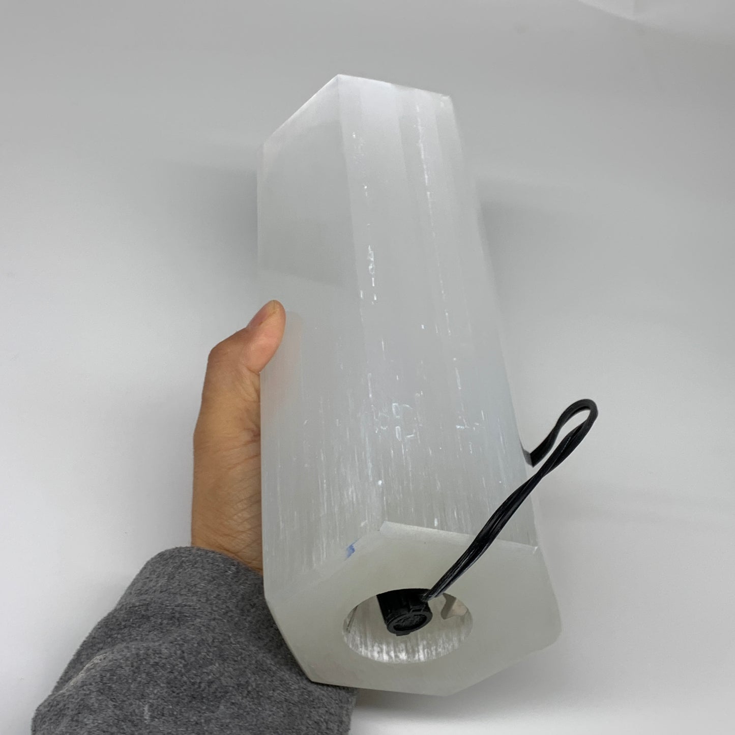 7.8 lbs. 9.75"x3.5", Hexagon Selenite (Satin Spar) Lamp, w/6ft Chord, B35835