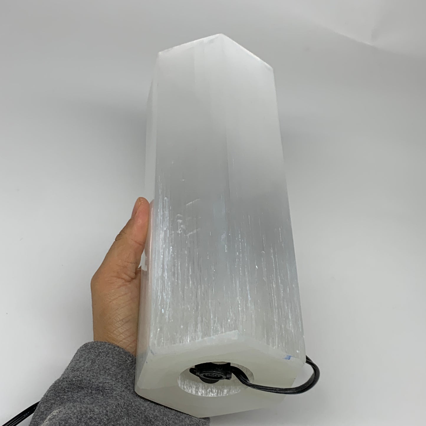 7.8 lbs. 9.75"x3.5", Hexagon Selenite (Satin Spar) Lamp, w/6ft Chord, B35835