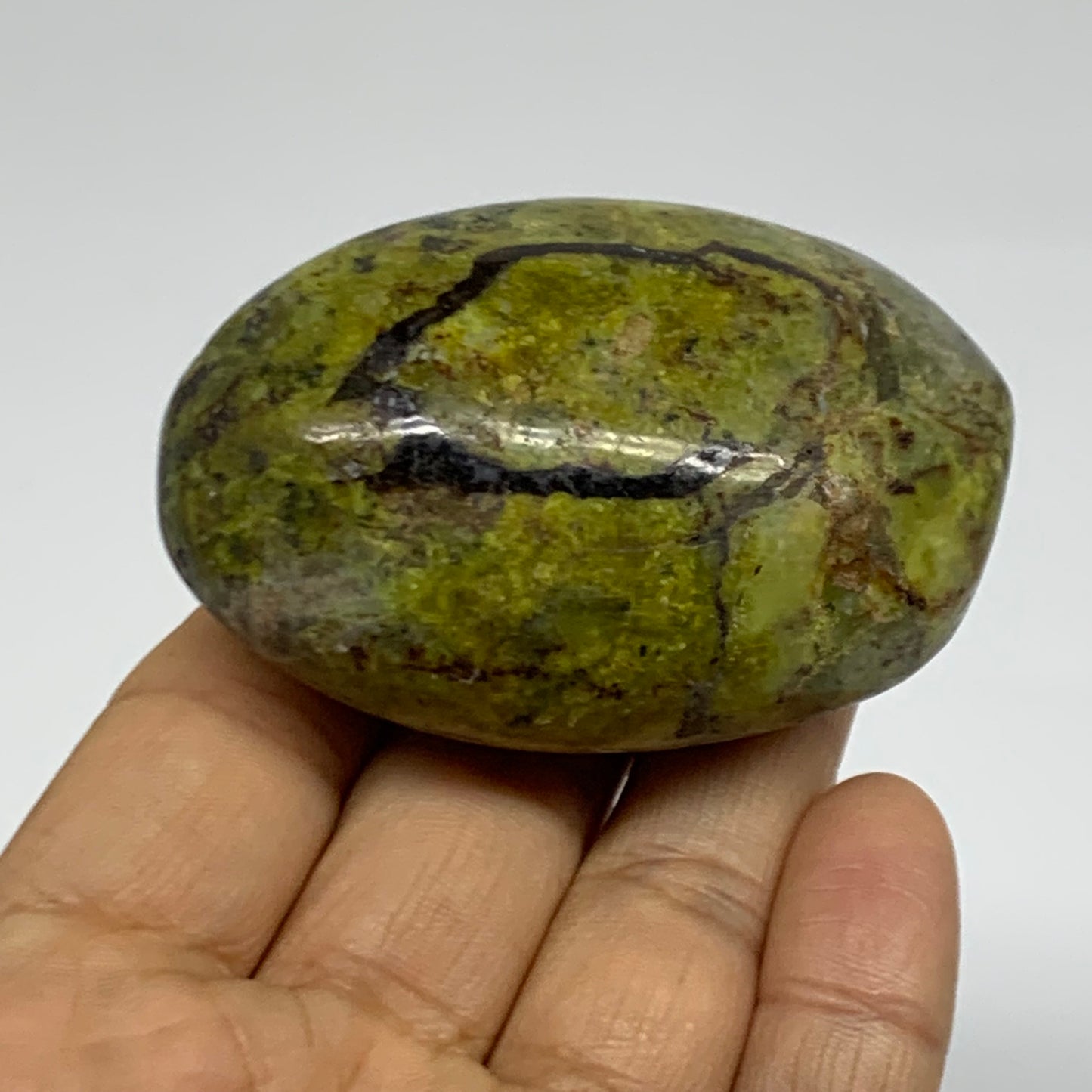 101.5g, 2.6"x1.8"x1.2", Green Opal Crystal PalmStone Polished Reiki, B38253