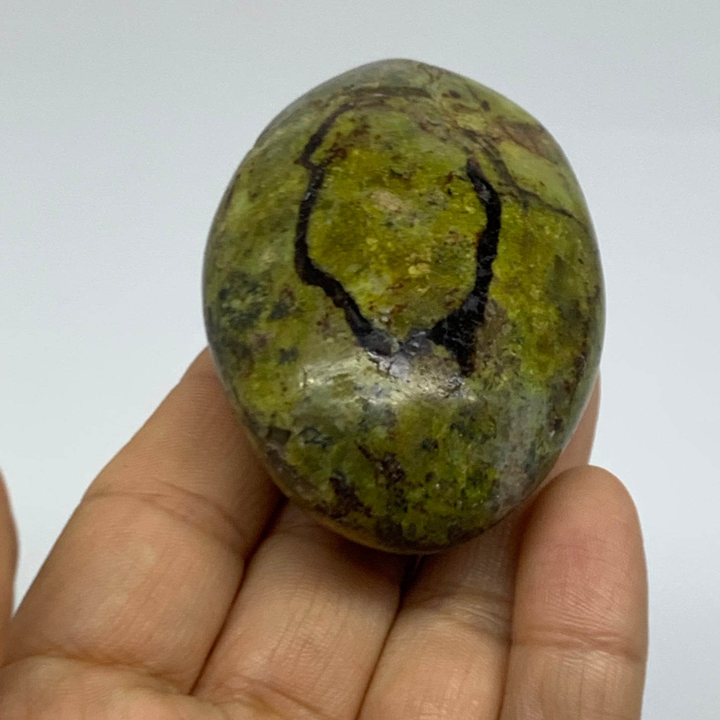 101.5g, 2.6"x1.8"x1.2", Green Opal Crystal PalmStone Polished Reiki, B38253