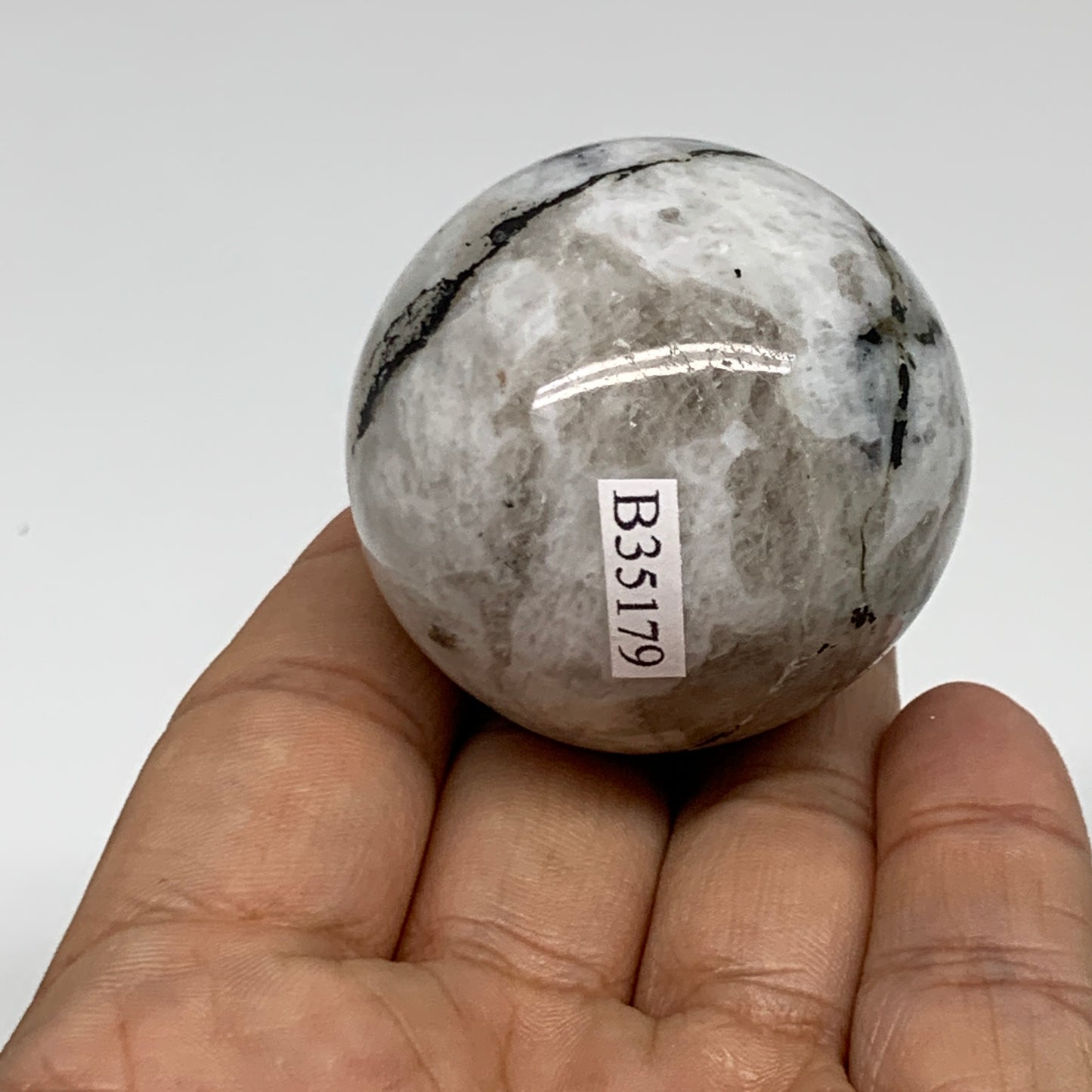 117.4g, 1.7"(43mm), Natural Rainbow Moonstone Sphere Ball Gemstone, B35179