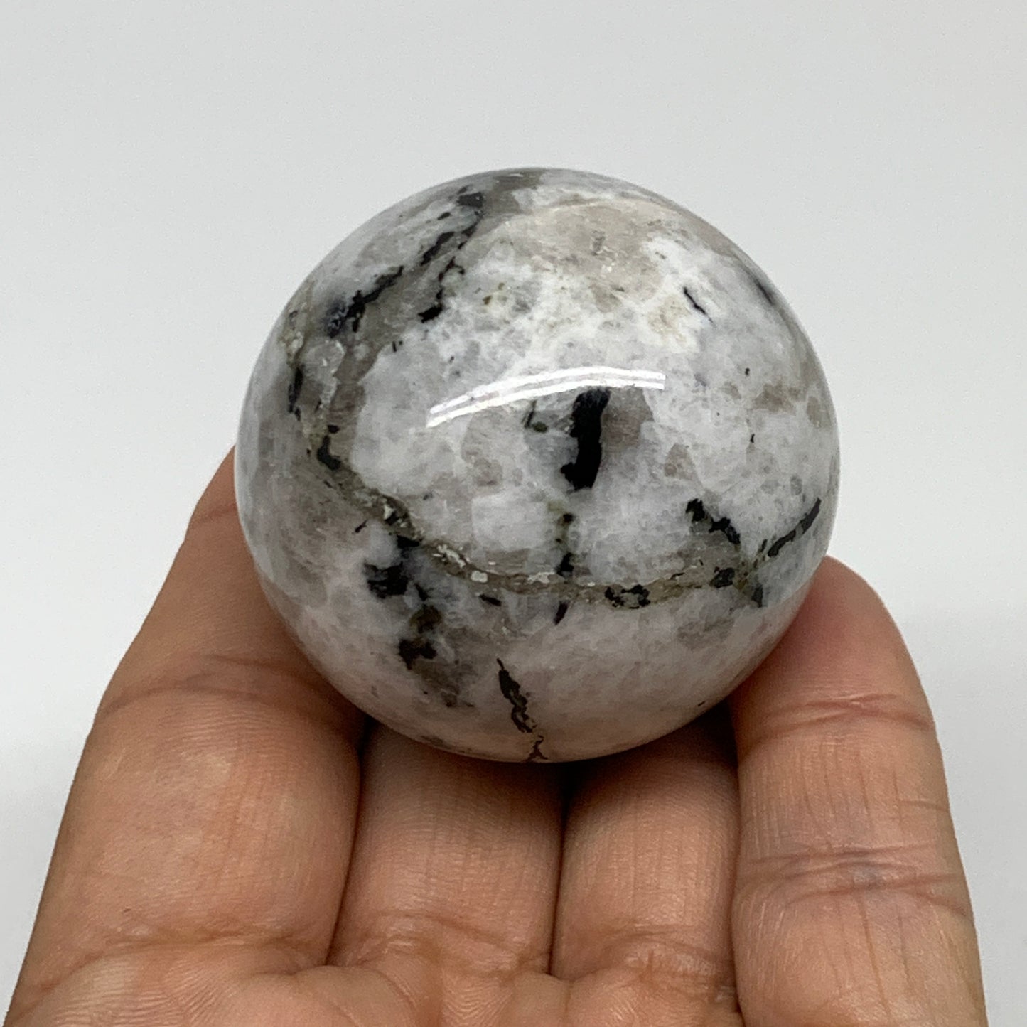 117.4g, 1.7"(43mm), Natural Rainbow Moonstone Sphere Ball Gemstone, B35179