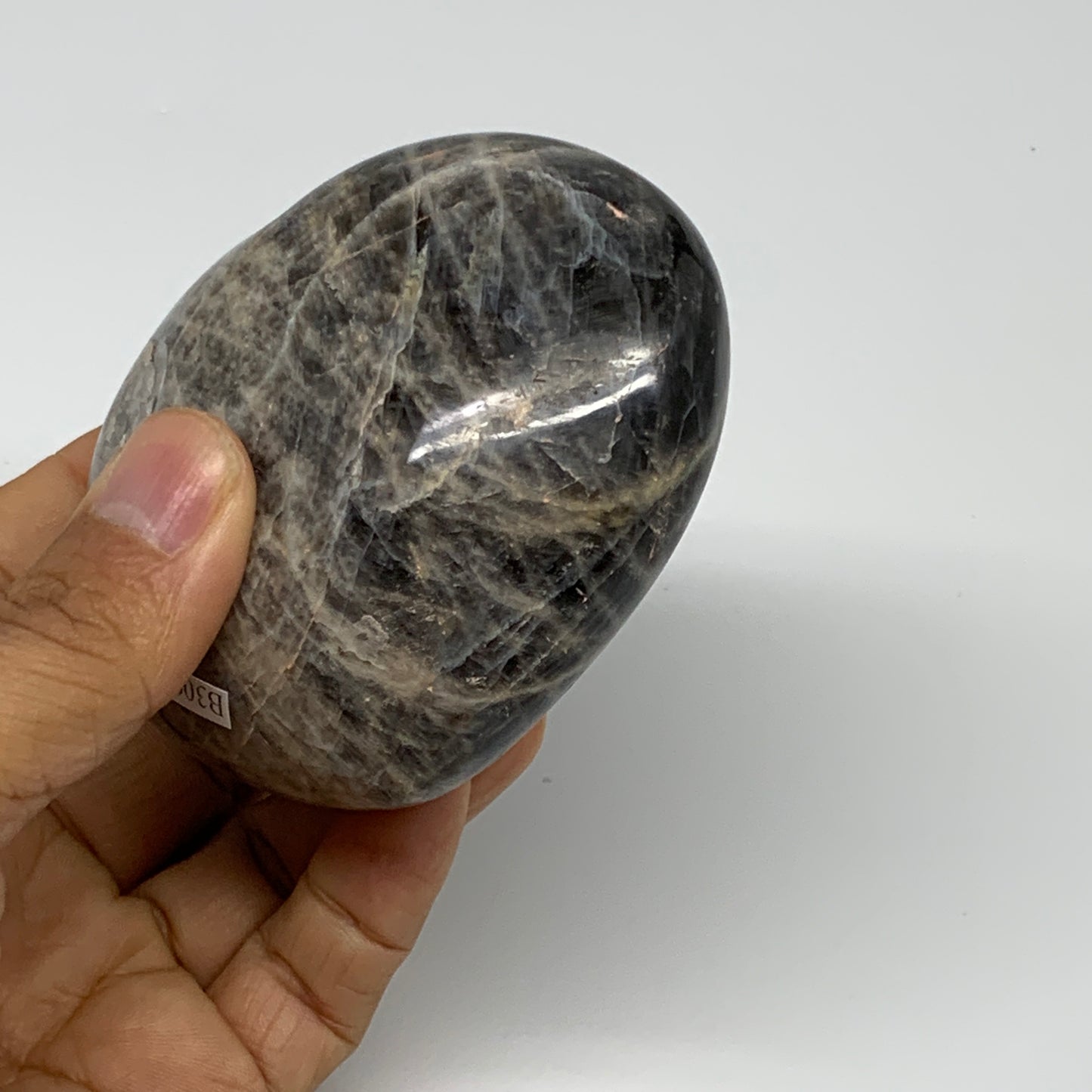 0.78 lbs, 2.9"x3.3"x1.7", Black Moonstone Heart Polished Crystal Home Decor, B30