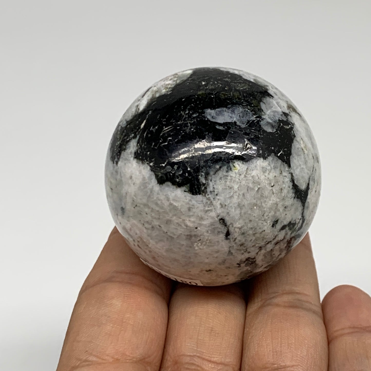 148.8g, 1.8"(46mm), Natural Rainbow Moonstone Sphere Ball Gemstone, B35180