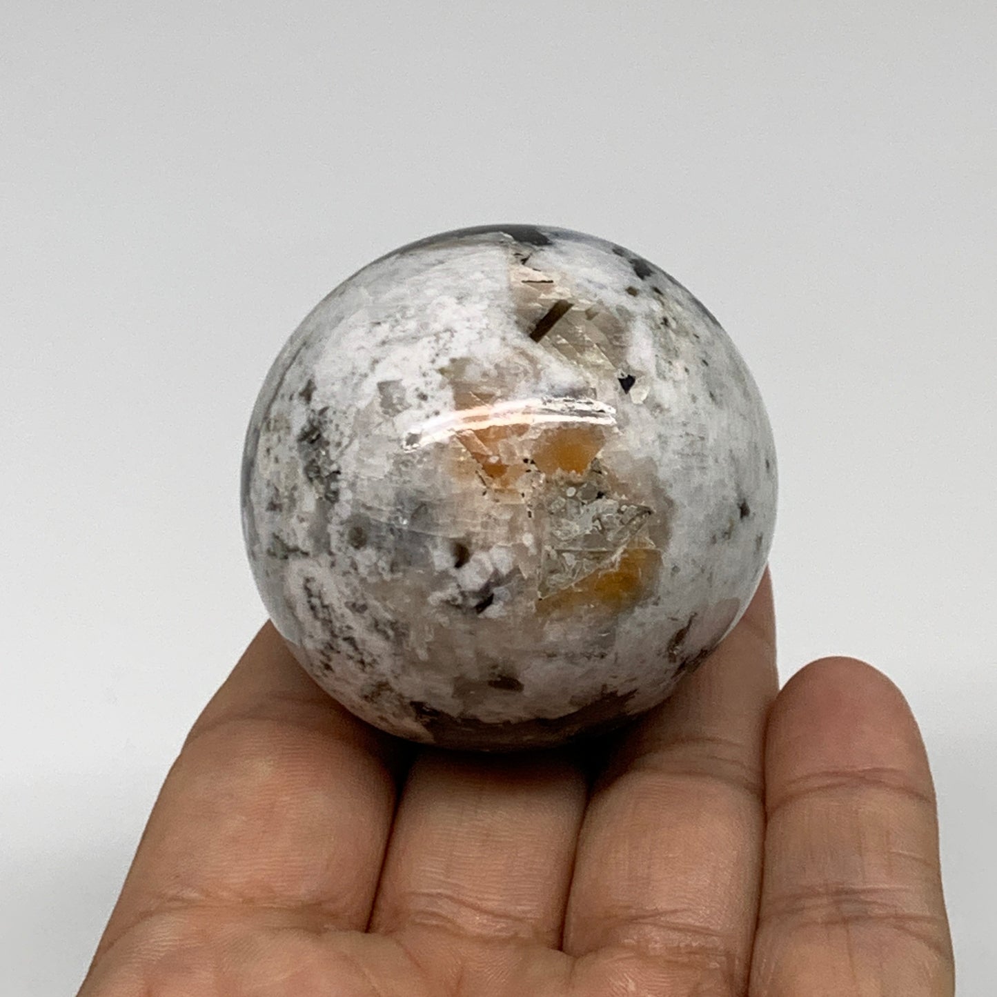 148.8g, 1.8"(46mm), Natural Rainbow Moonstone Sphere Ball Gemstone, B35180