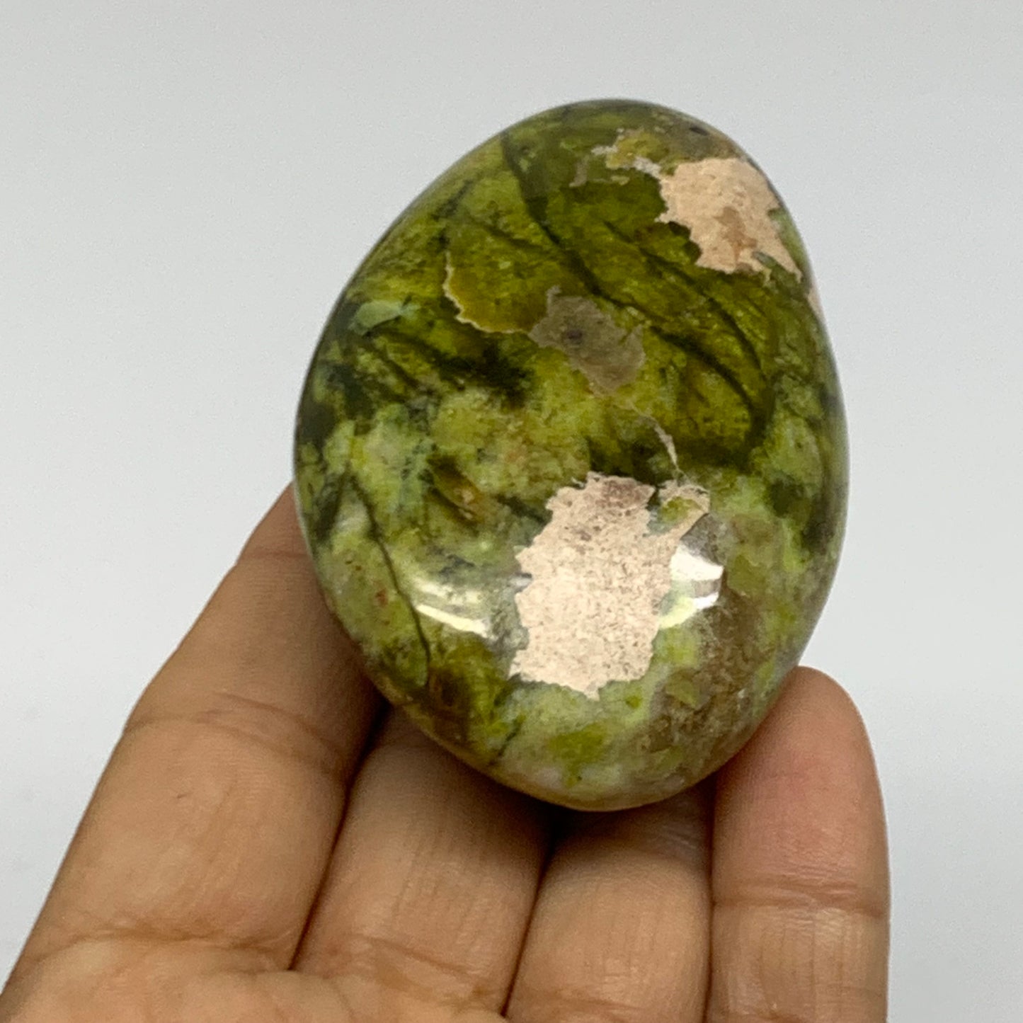 116.7g, 2.8"x1.9"x1.1", Green Opal Crystal PalmStone Polished Reiki, B38266