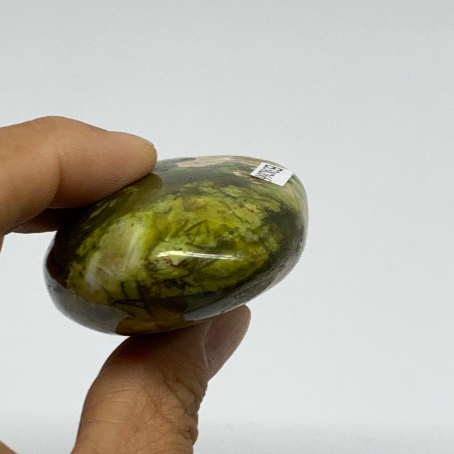 116.7g, 2.8"x1.9"x1.1", Green Opal Crystal PalmStone Polished Reiki, B38266