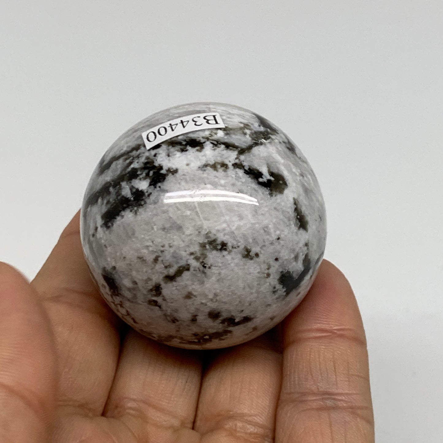 112.6g, 1.7"(43mm), Natural Rainbow Moonstone Sphere Ball Gemstone, B34400