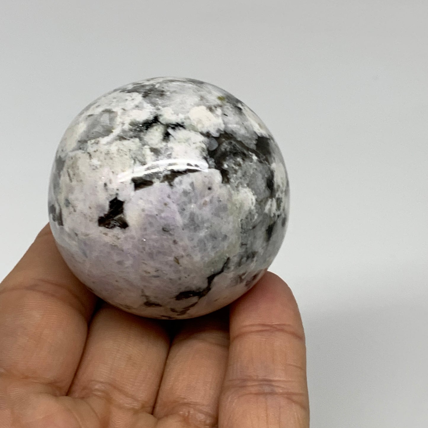 154.5g, 1.9"(47mm), Natural Rainbow Moonstone Sphere Ball Gemstone, B35184