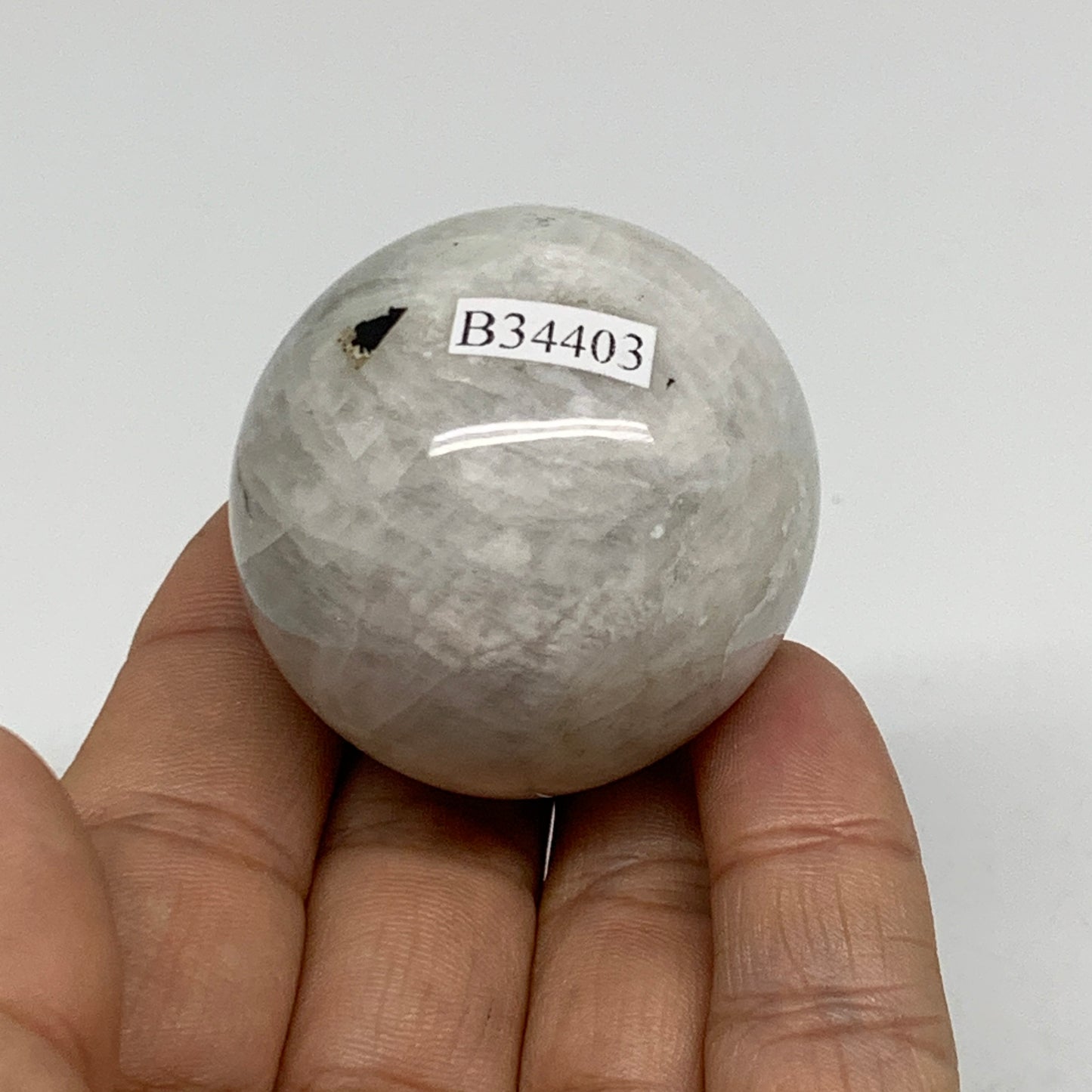 97.8g, 1.6"(41mm), Natural Rainbow Moonstone Sphere Ball Gemstone, B34403