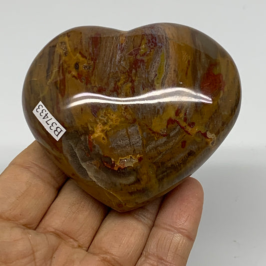 0.47 lbs, 2.5"x2.9"x1.4", Natural Petrified Wood Heart Polished Crystal, B37433
