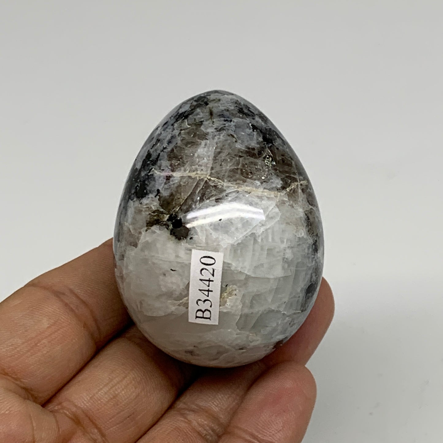 133g, 2.2"x1.7", Natural Gemstone White Rainbow Moonstone Egg, B34420