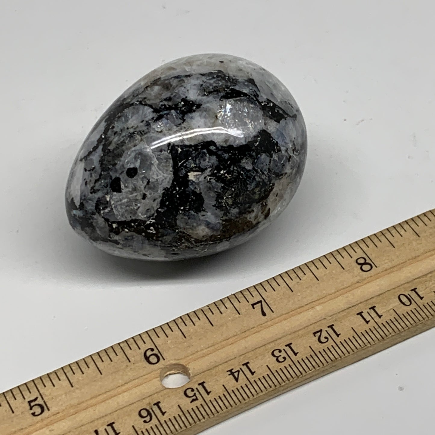 133g, 2.2"x1.7", Natural Gemstone White Rainbow Moonstone Egg, B34420