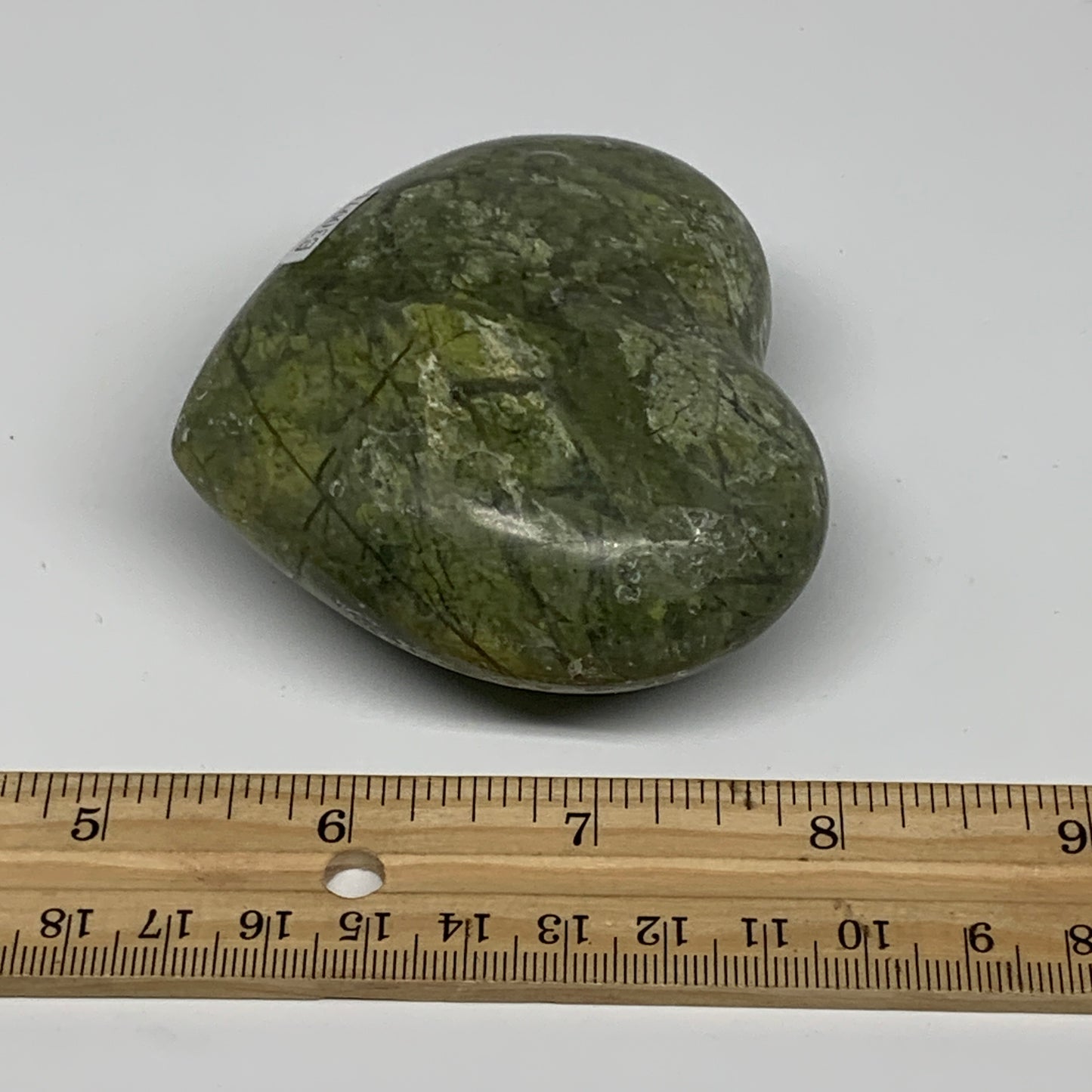 0.57 lbs, 2.7"x3"x1.4", Natural Untreated Green Quartz Crystal Heart Reiki, B309