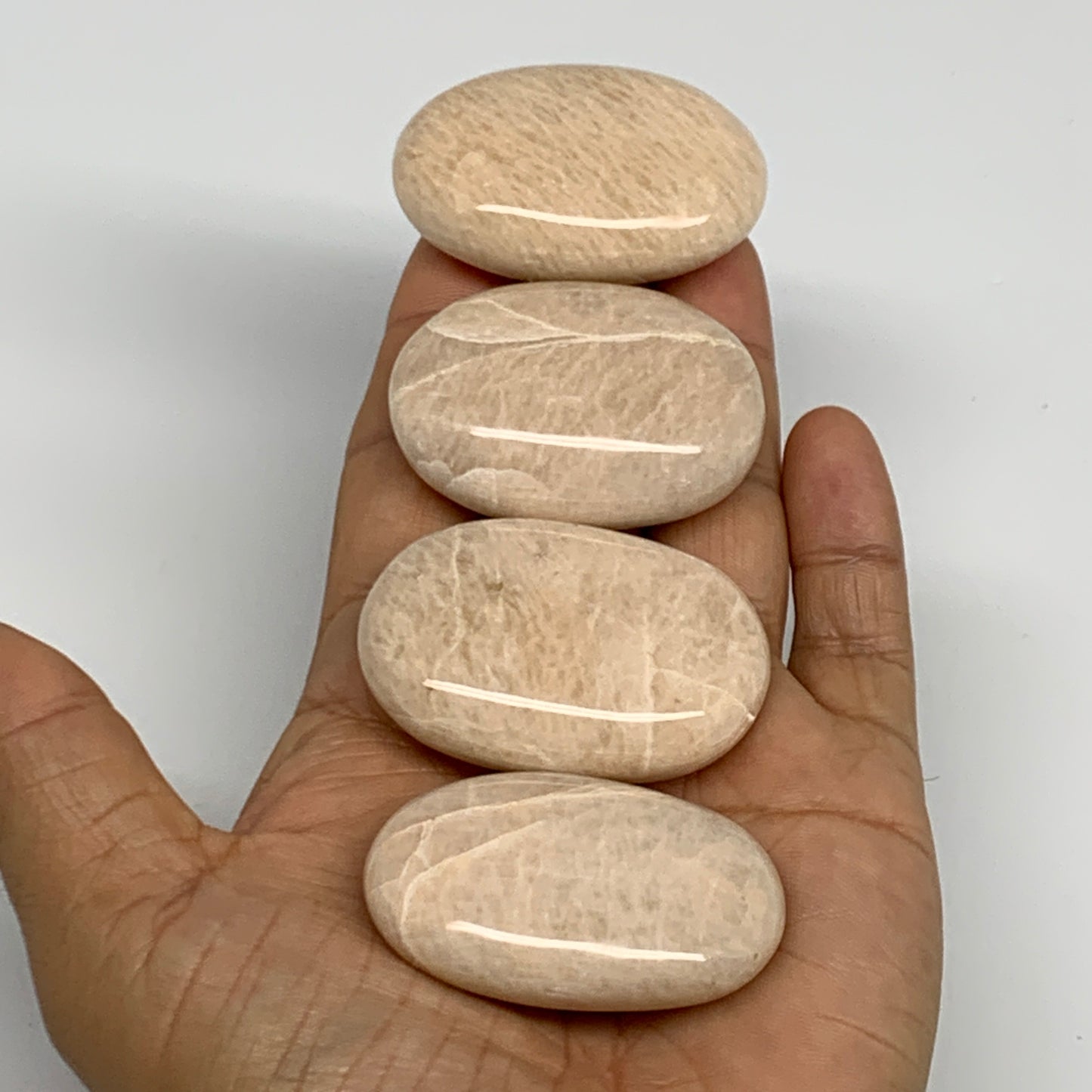 186.2g,1.8"-2", 4pcs, Peach Moonstone Crystal Palm-Stone Polished Reiki, B27972