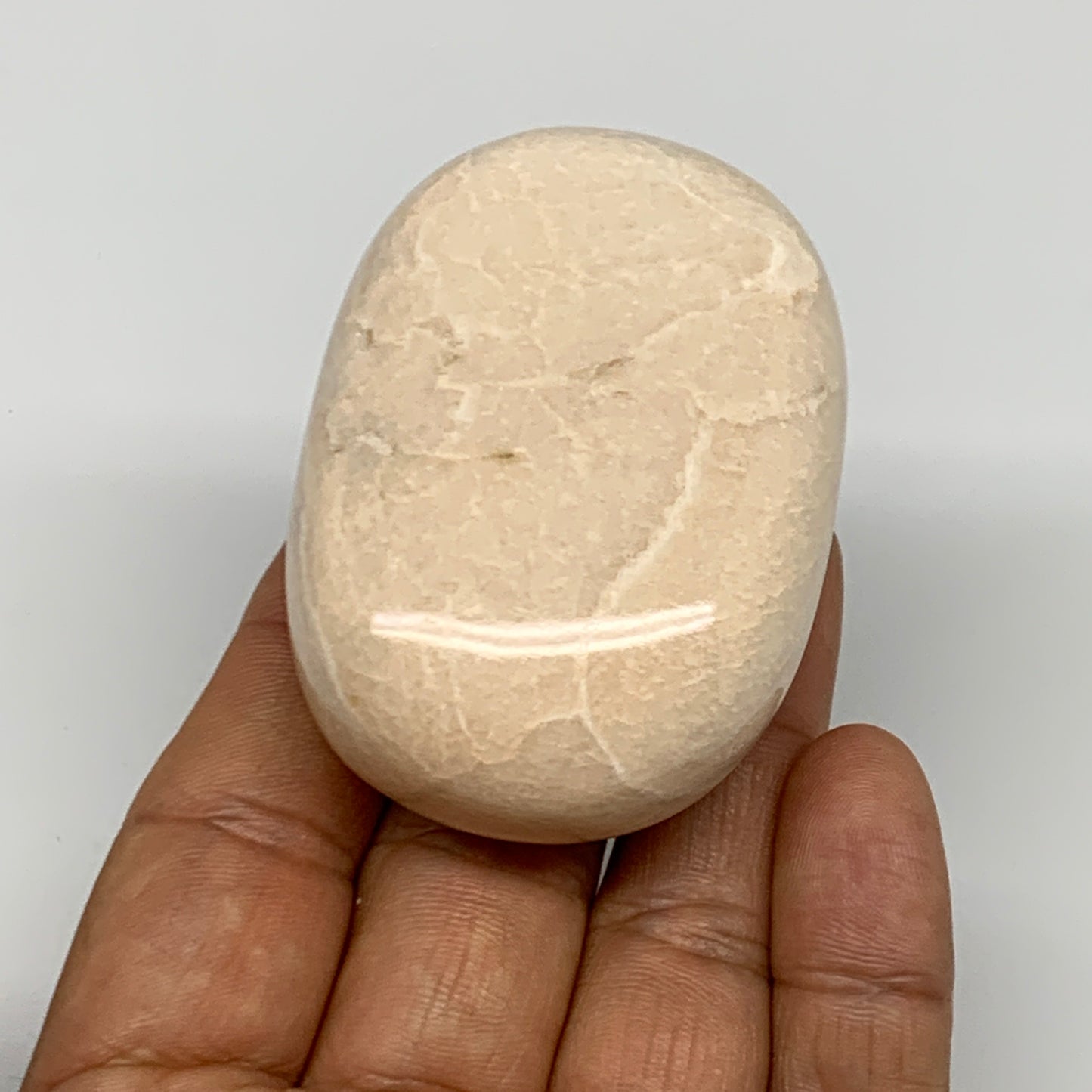 114.5g,2.4"x1.7"x1" Peach Moonstone Crystal Palm-Stone Polished Reiki, B27973