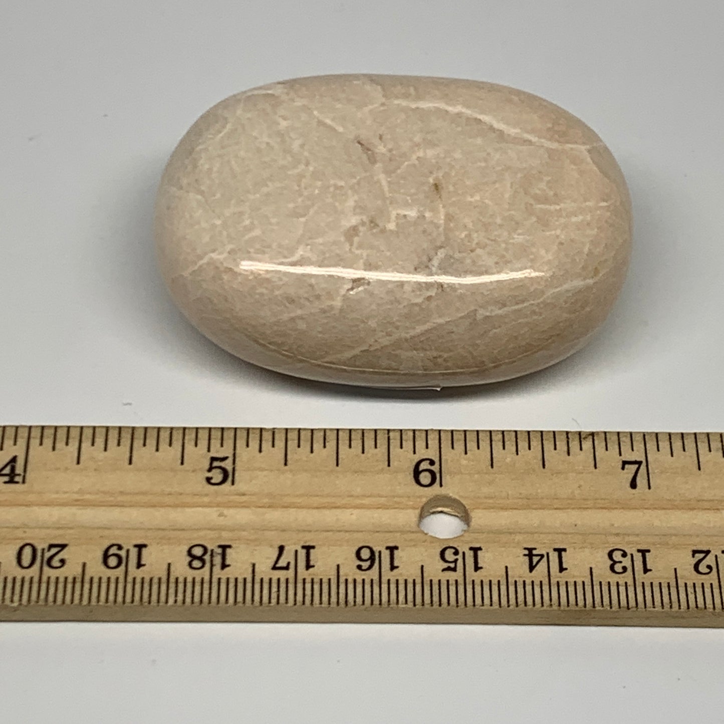 114.5g,2.4"x1.7"x1" Peach Moonstone Crystal Palm-Stone Polished Reiki, B27973