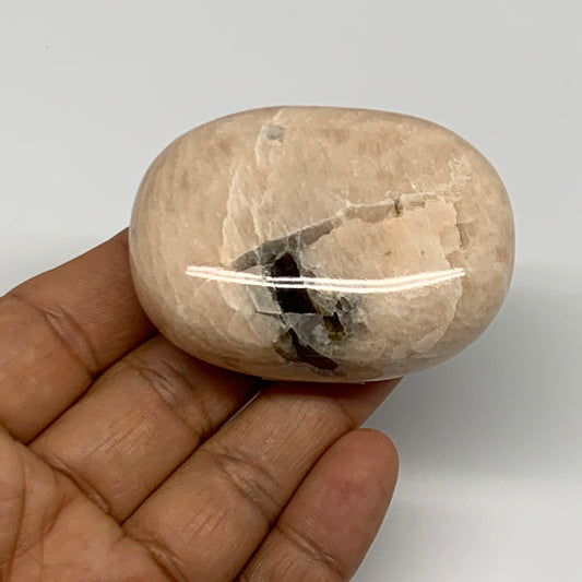 112.5g,2.3"x1.7"x1" Peach Moonstone Crystal Palm-Stone Polished Reiki, B27974