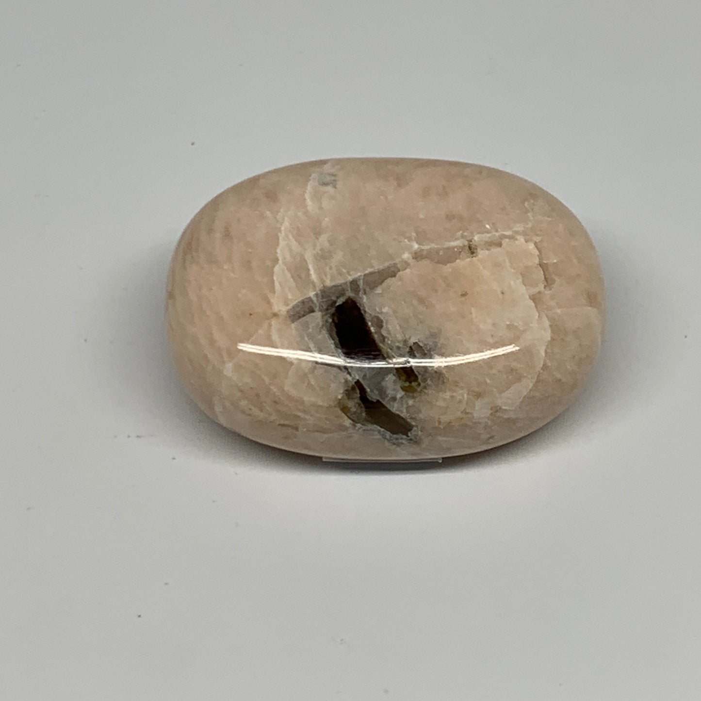 112.5g,2.3"x1.7"x1" Peach Moonstone Crystal Palm-Stone Polished Reiki, B27974