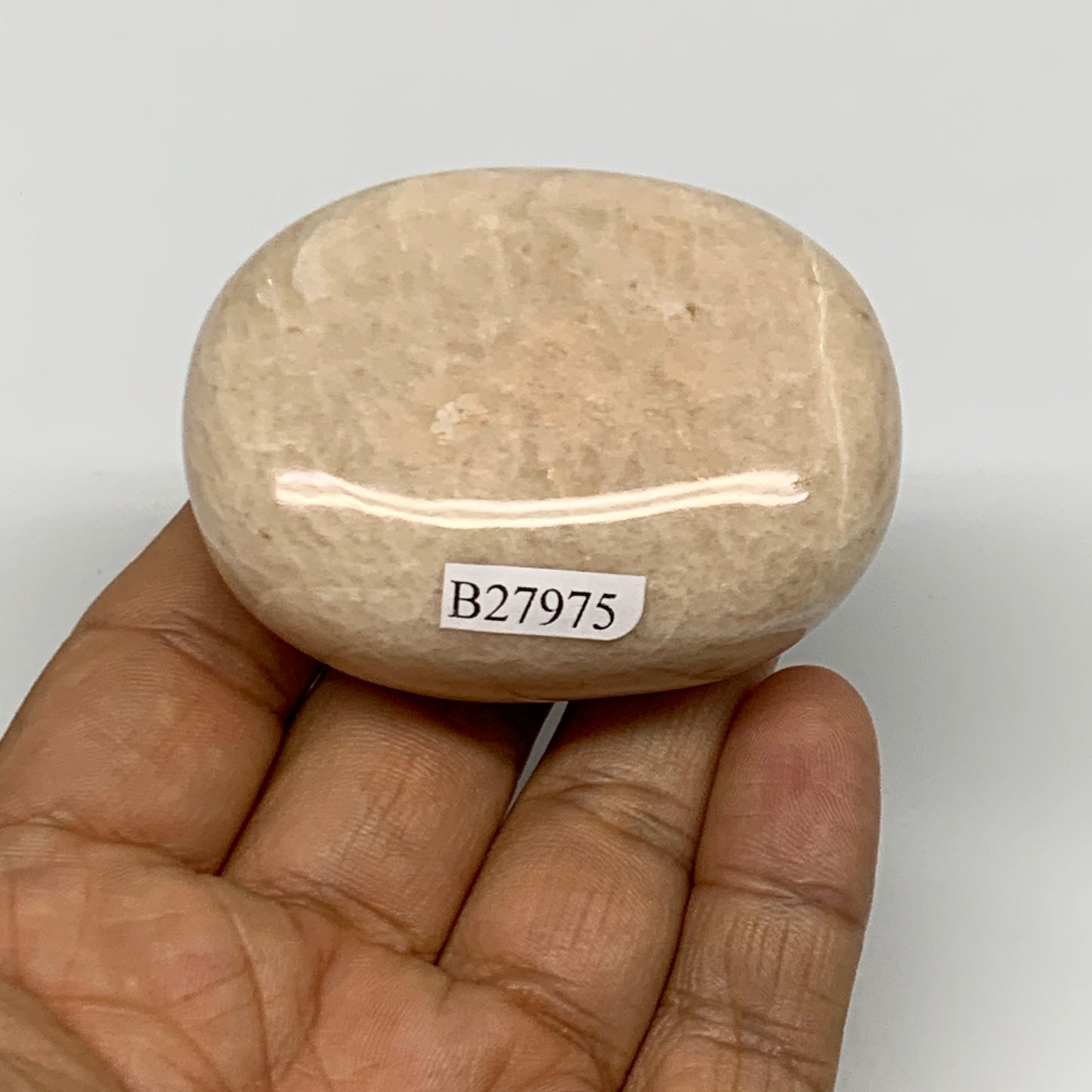 111g,2.3"x1.8"x0.9" Peach Moonstone Crystal Palm-Stone Polished Reiki, B27975