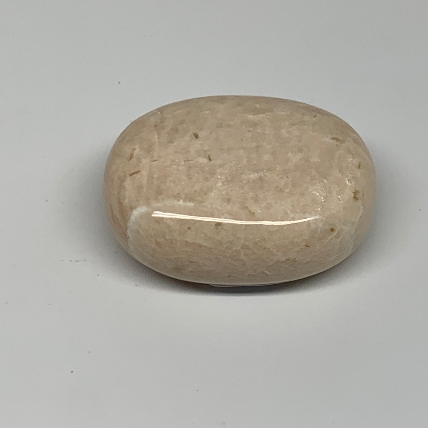 111g,2.3"x1.8"x0.9" Peach Moonstone Crystal Palm-Stone Polished Reiki, B27975