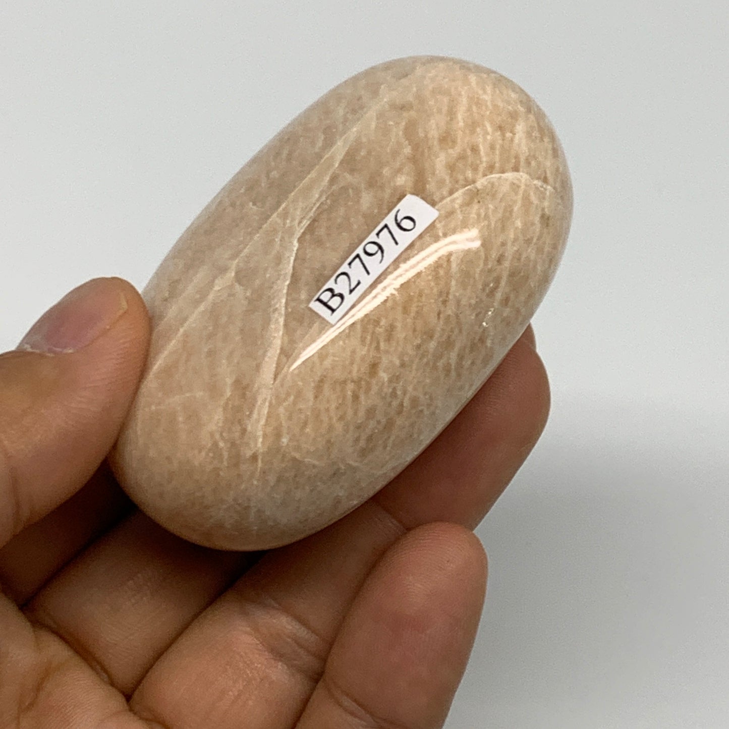 122.8g,2.4"x1.8"x0.9" Peach Moonstone Crystal Palm-Stone Polished Reiki, B27976