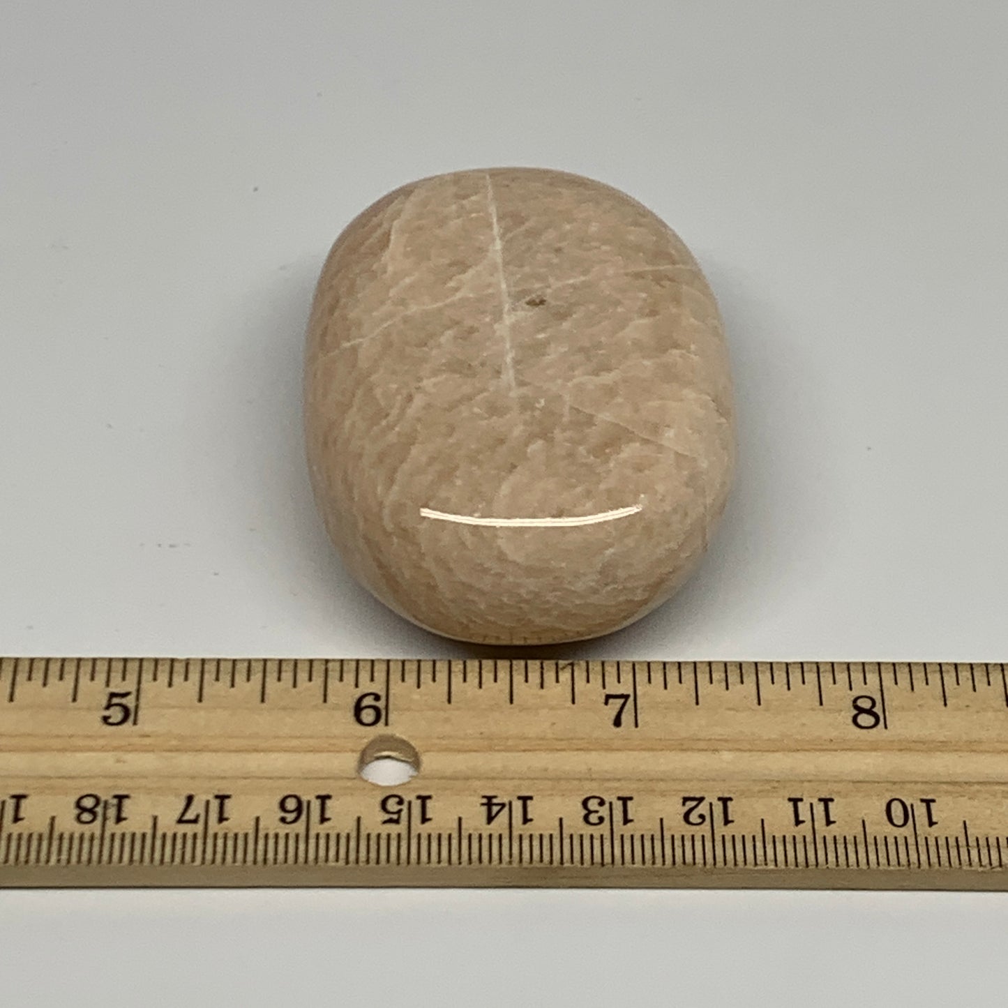122.8g,2.4"x1.8"x0.9" Peach Moonstone Crystal Palm-Stone Polished Reiki, B27976
