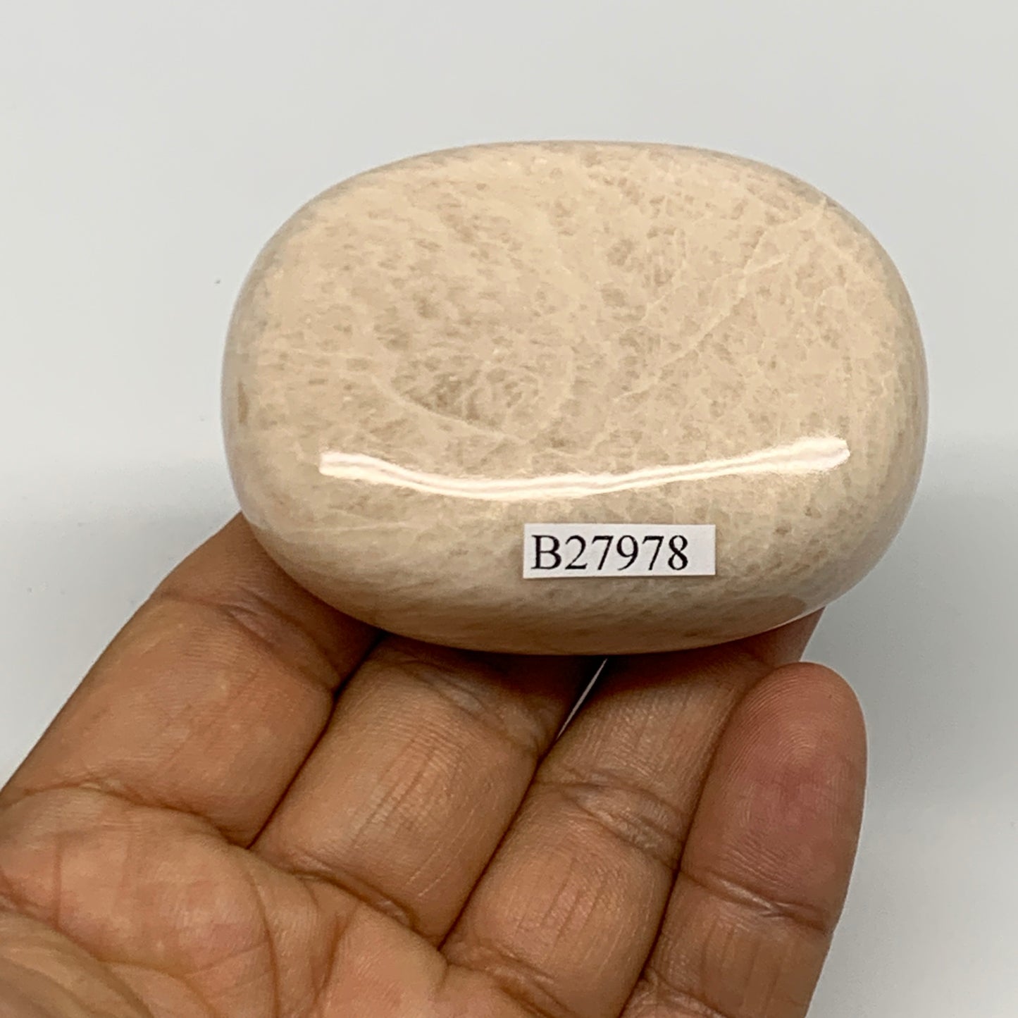 128g,2.4"x1.8"x0.9" Peach Moonstone Crystal Palm-Stone Polished Reiki, B27978