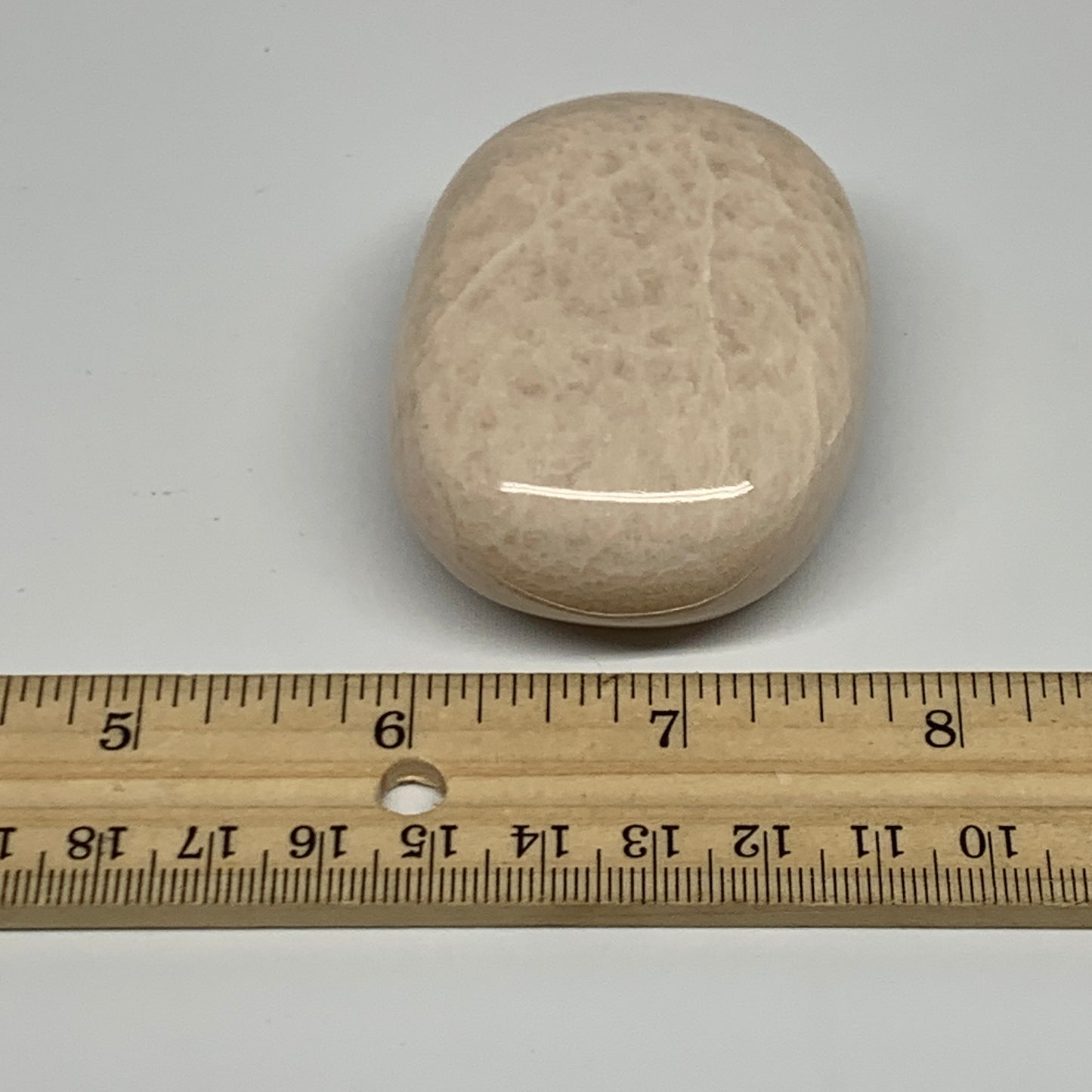 128g,2.4"x1.8"x0.9" Peach Moonstone Crystal Palm-Stone Polished Reiki, B27978