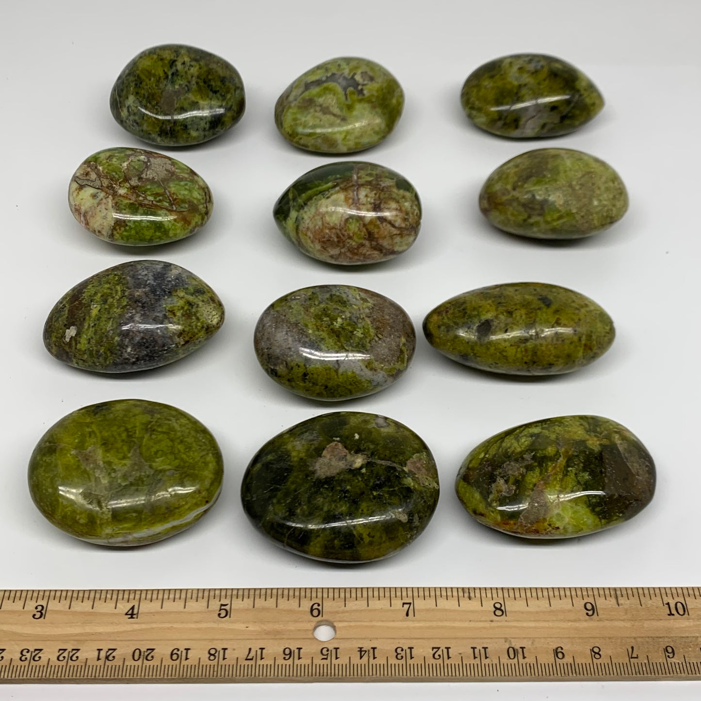 2.2 lbs, 2.1"-2.5", 12pcs, Green Opal Crystal PalmStone Wholesale, B38311