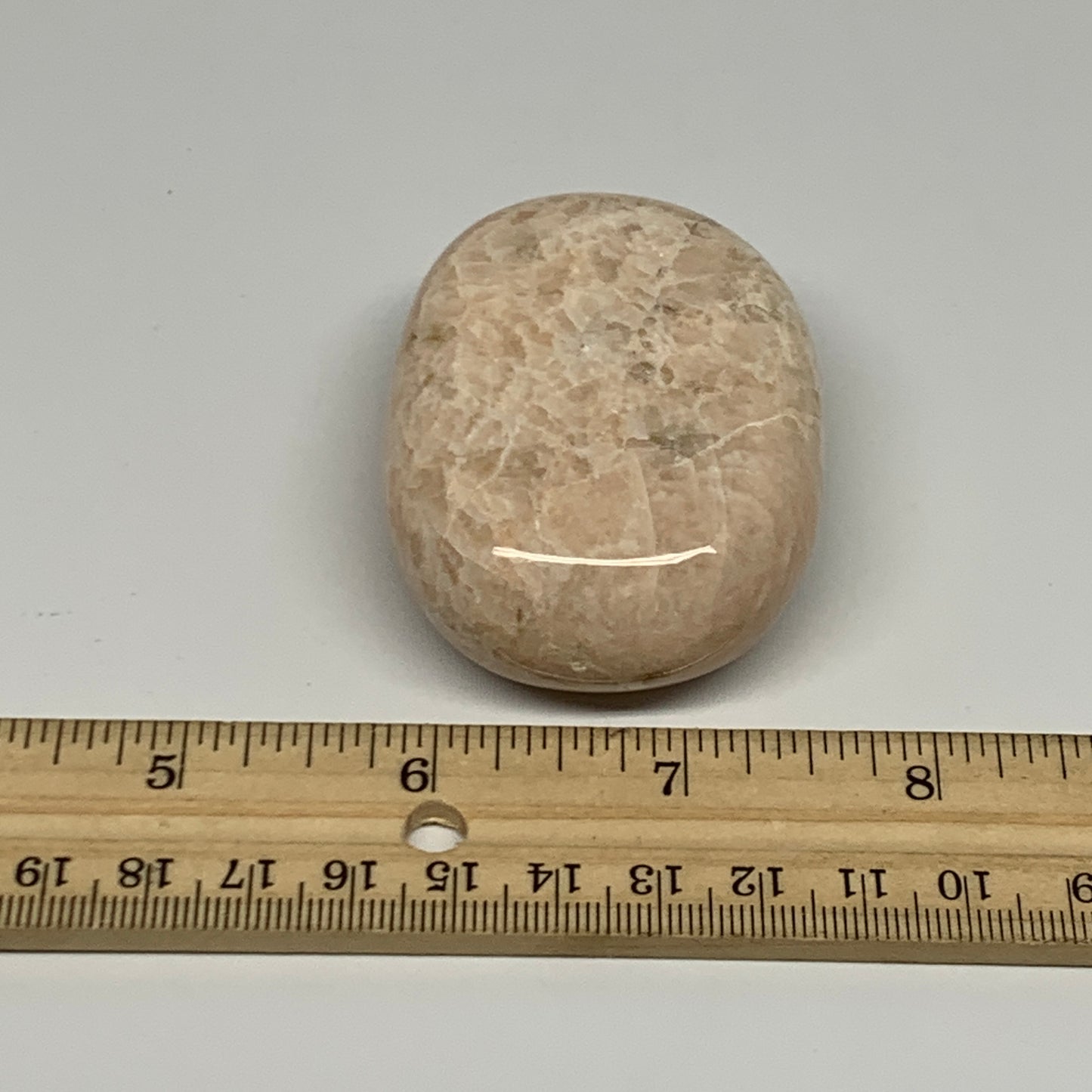 127g,2.5"x1.8"x0.9" Peach Moonstone Crystal Palm-Stone Polished Reiki, B27979