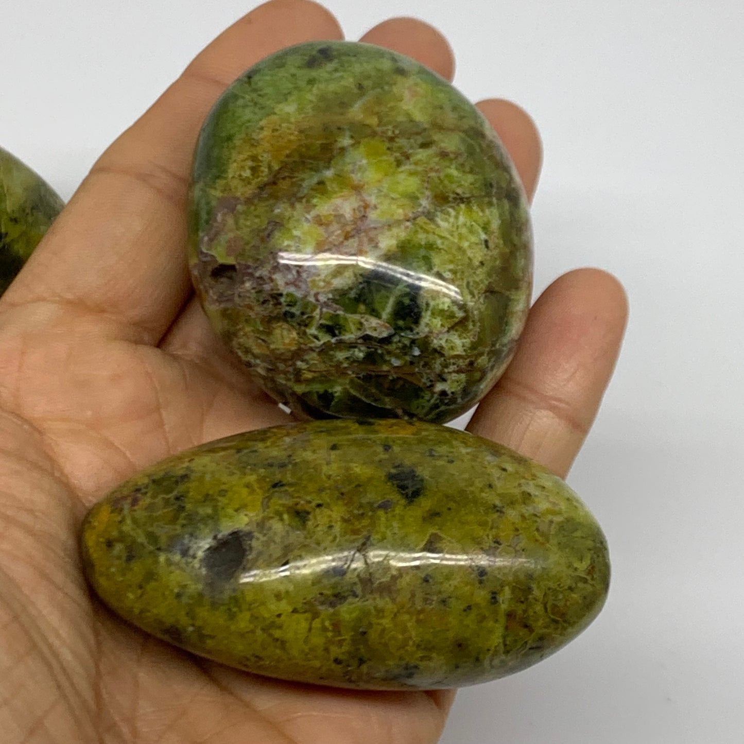 2.2 lbs, 2.1"-2.5", 12pcs, Green Opal Crystal PalmStone Wholesale, B38311