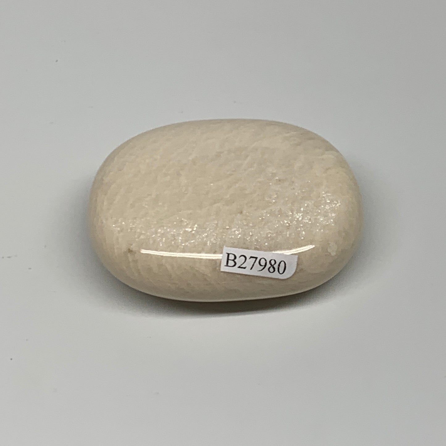 113.7g,2.4"x1.9"x0.9" Peach Moonstone Crystal Palm-Stone Polished Reiki, B27980