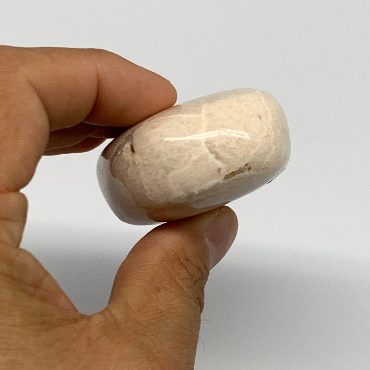 108.1g,2.3"x1.7"x1" Peach Moonstone Crystal Palm-Stone Polished Reiki, B27982