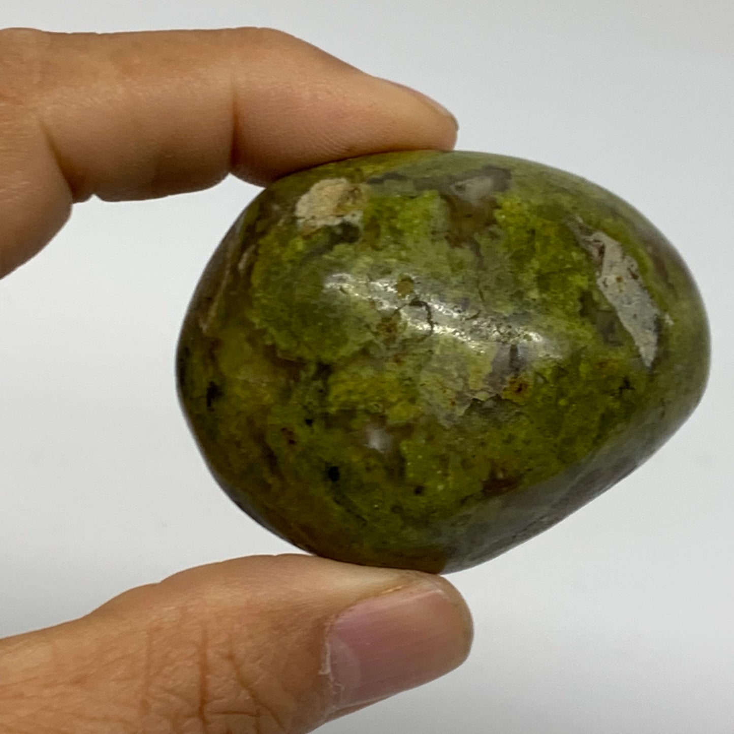 166.5g, 2.1"-2.1", 2pcs, Green Opal Crystal PalmStone Polished Reiki, B38314