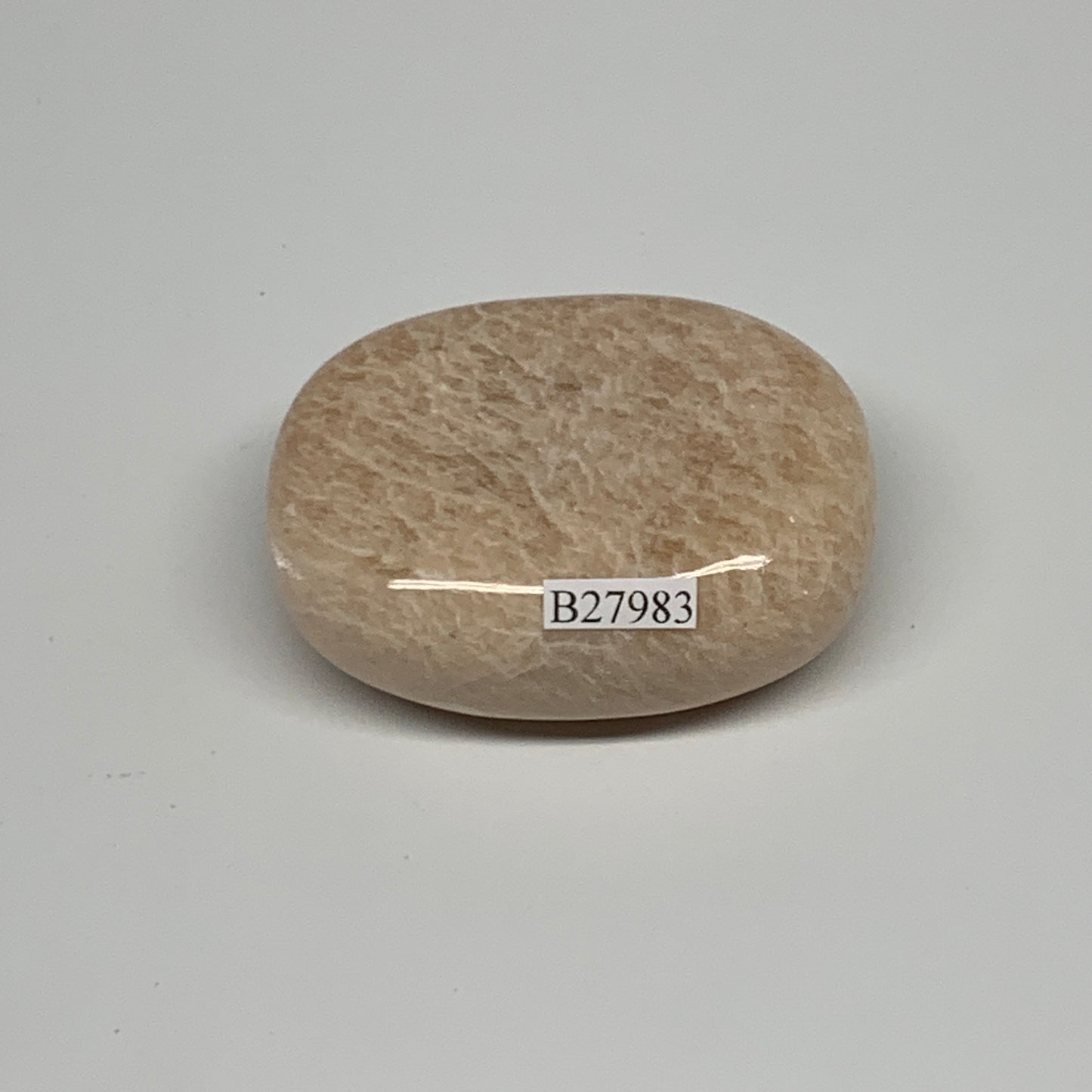 111.7g,2.3"x1.8"x0.9" Peach Moonstone Crystal Palm-Stone Polished Reiki, B27983