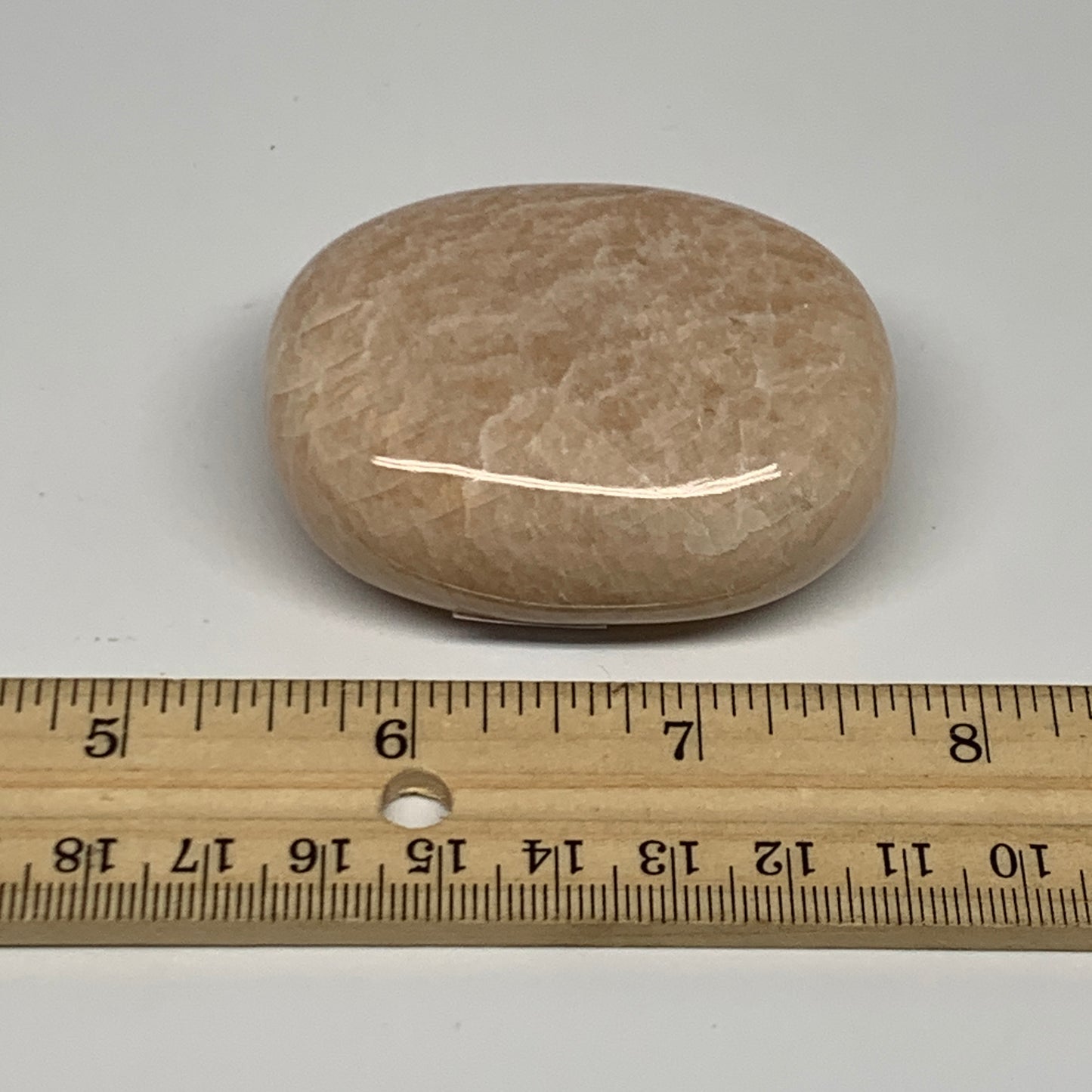 111.7g,2.3"x1.8"x0.9" Peach Moonstone Crystal Palm-Stone Polished Reiki, B27983