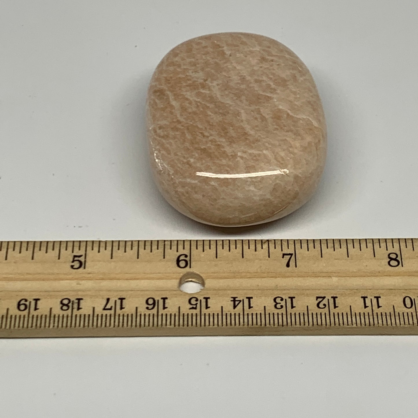 111.7g,2.3"x1.8"x0.9" Peach Moonstone Crystal Palm-Stone Polished Reiki, B27983