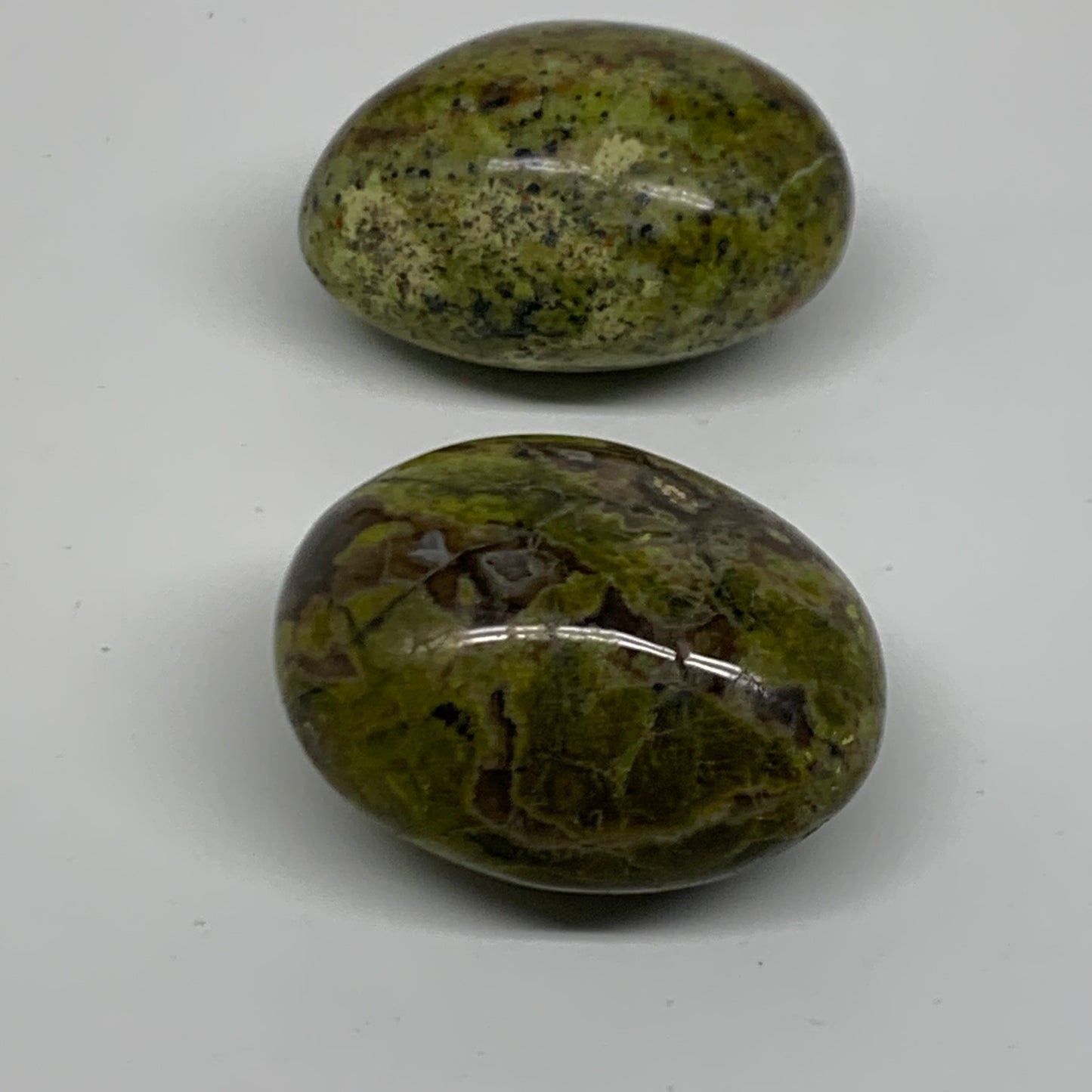 162.7g, 2.1"-2.2", 2pcs, Green Opal Crystal PalmStone Polished Reiki, B38315